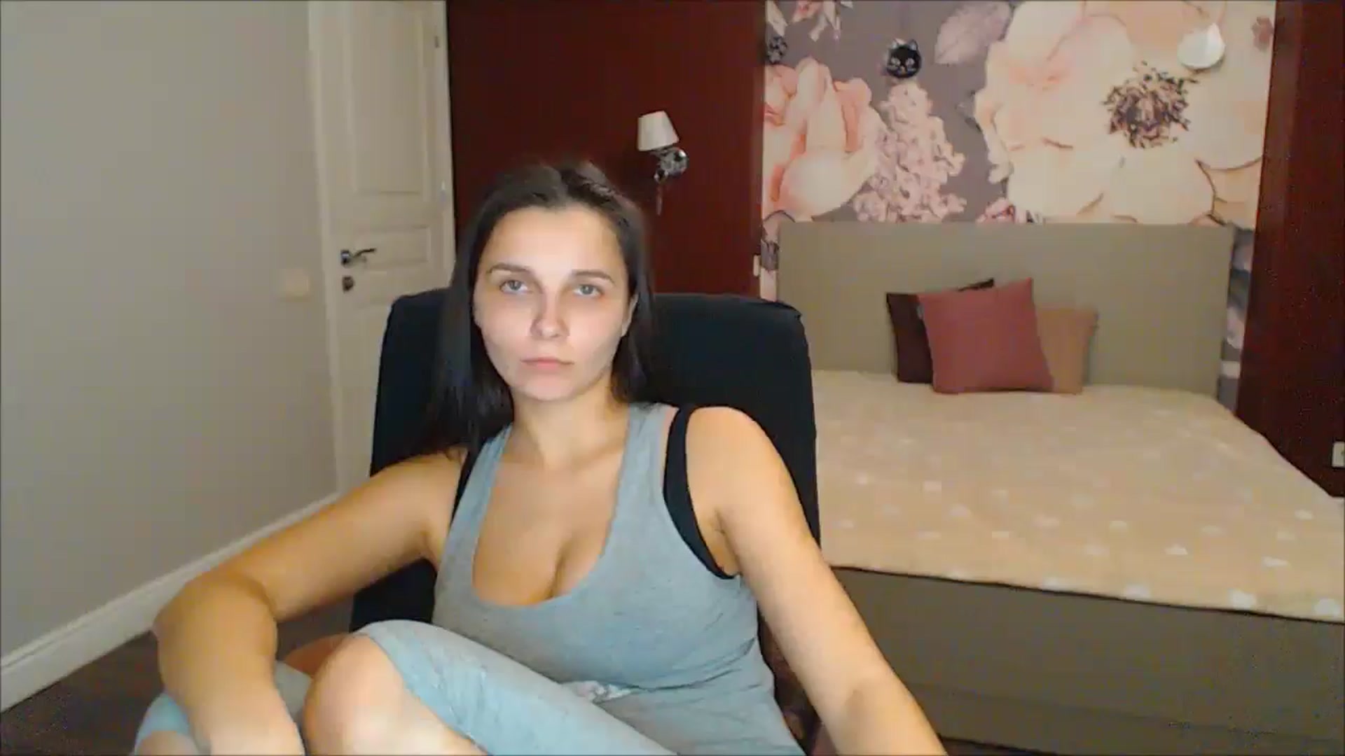 Gallery image thumbnail from Karina_Mils's myfreecams stream on, 01/25/2025, 15:32 image 20 of 20