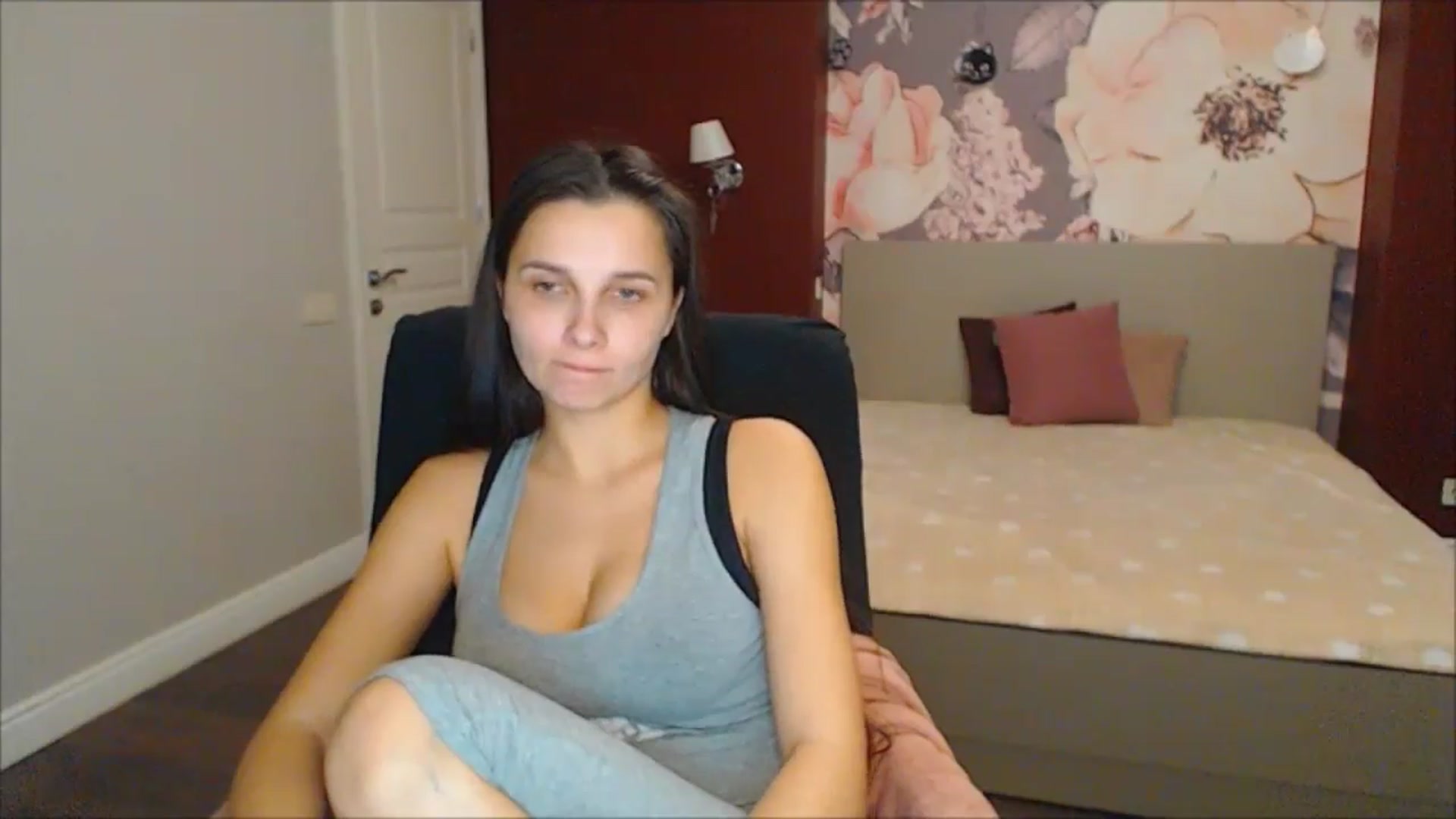 Gallery image thumbnail from Karina_Mils's myfreecams stream on, 01/25/2025, 15:32 image 3 of 20