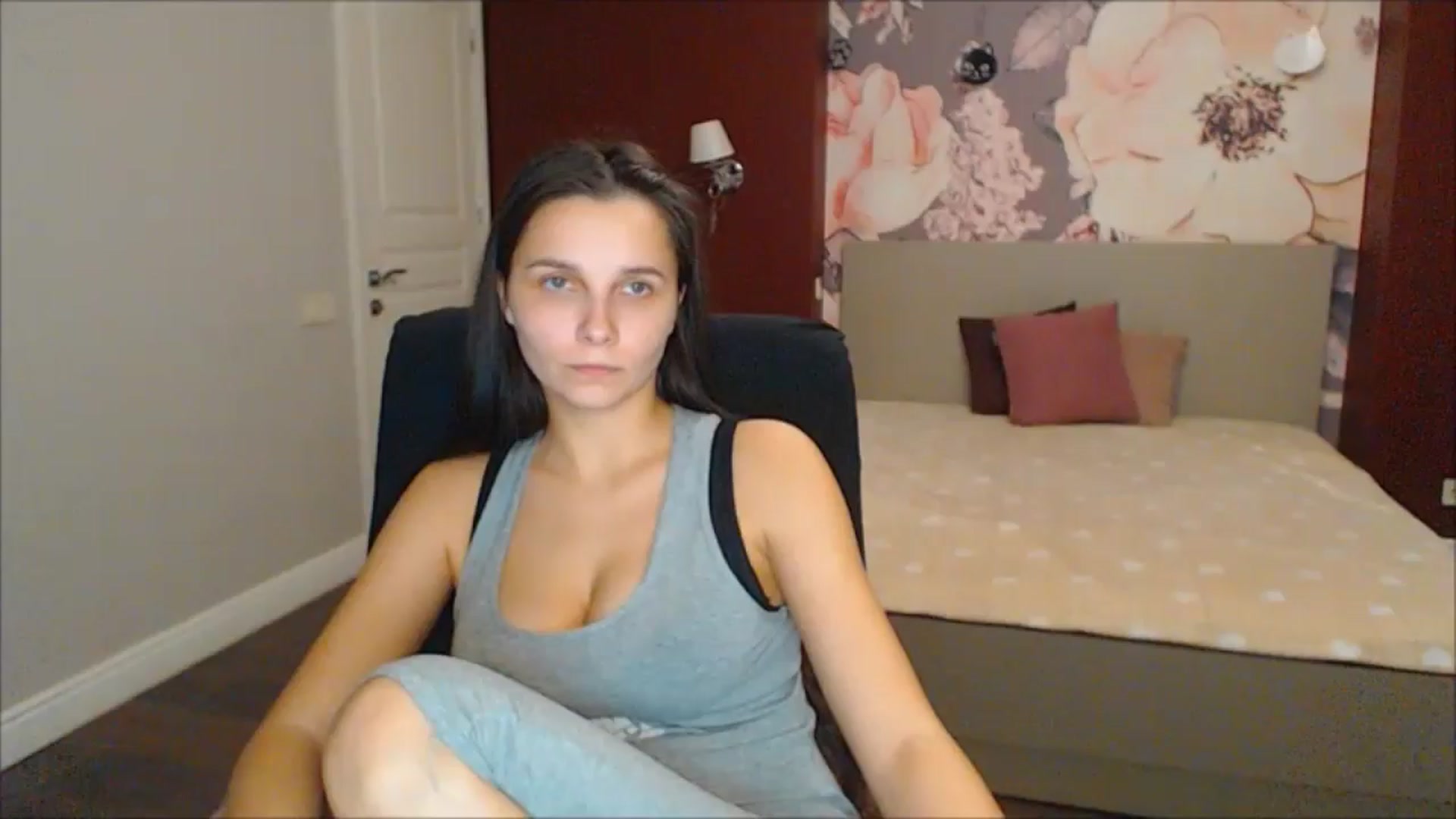 Gallery image thumbnail from Karina_Mils's myfreecams stream on, 01/25/2025, 15:32 image 1 of 20
