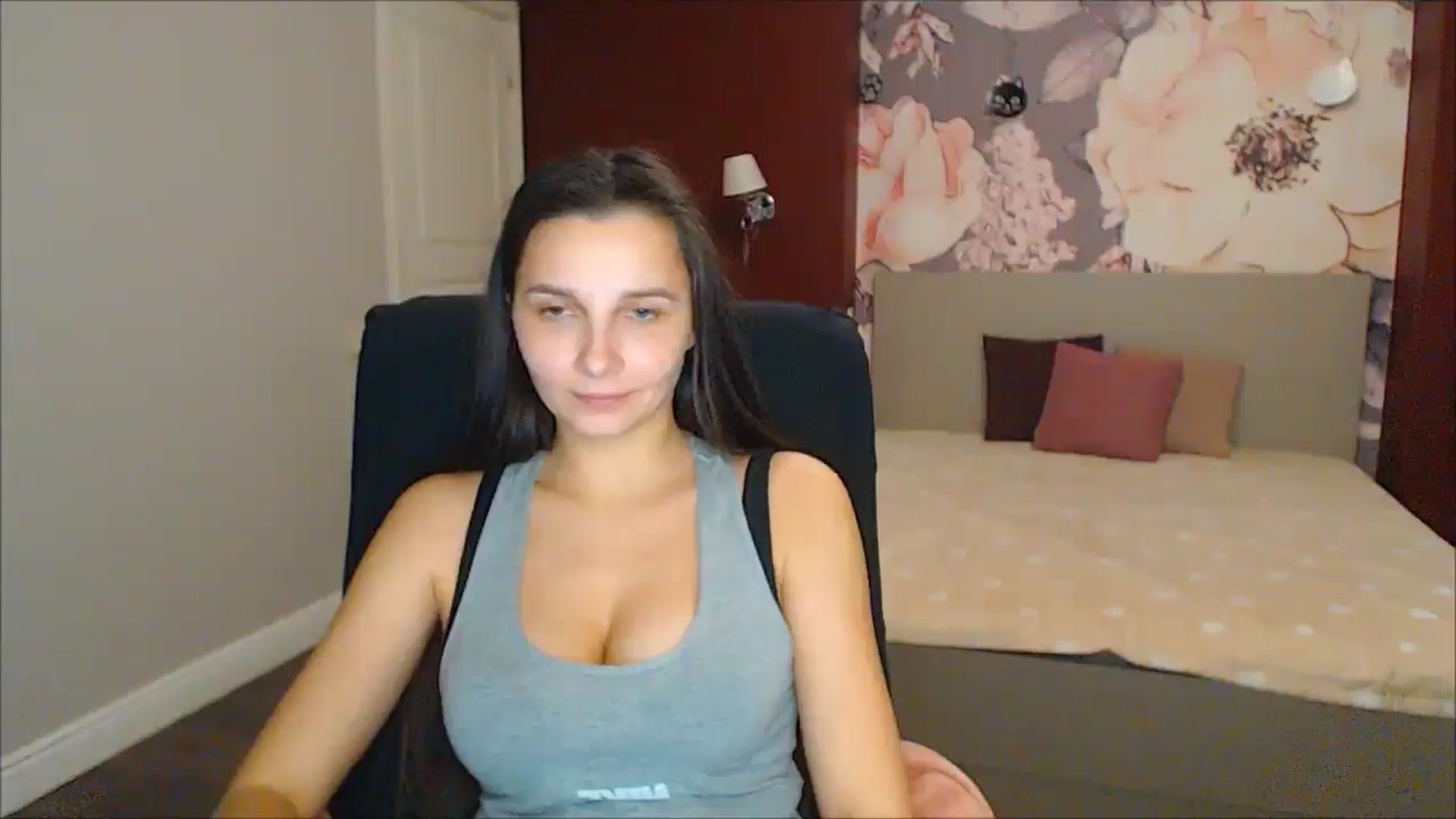 Gallery image thumbnail from Karina_Mils's myfreecams stream on, 01/26/2025, 17:52 image 1 of 20
