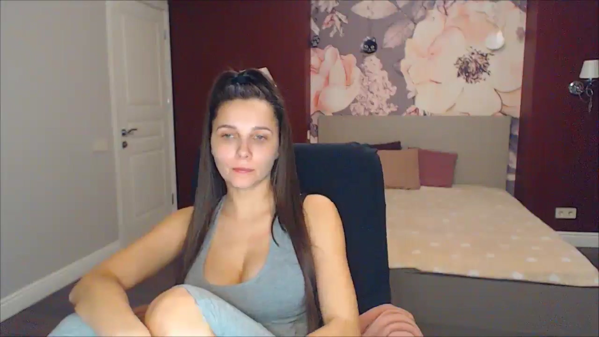 Gallery image thumbnail from Karina_Mils's myfreecams stream on, 02/01/2025, 15:31 image 3 of 20