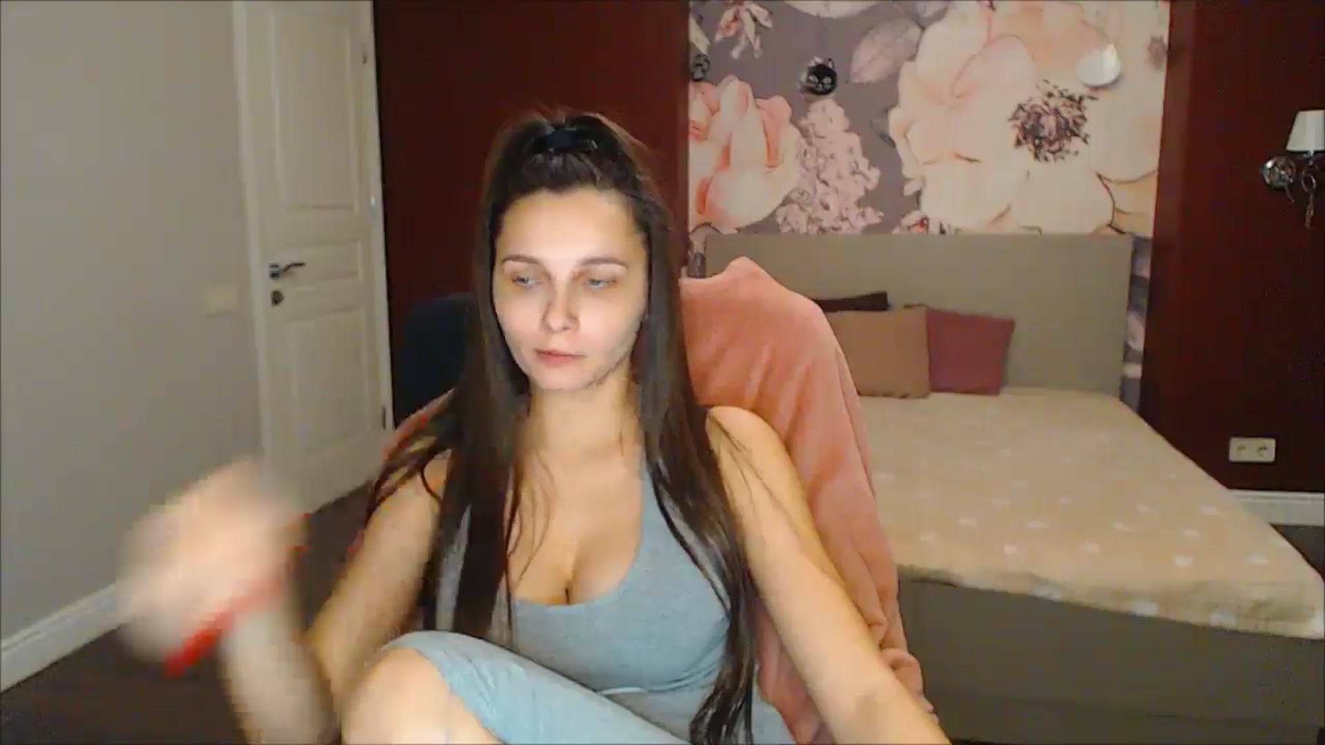 Gallery image thumbnail from Karina_Mils's myfreecams stream on, 02/01/2025, 17:06 image 20 of 20