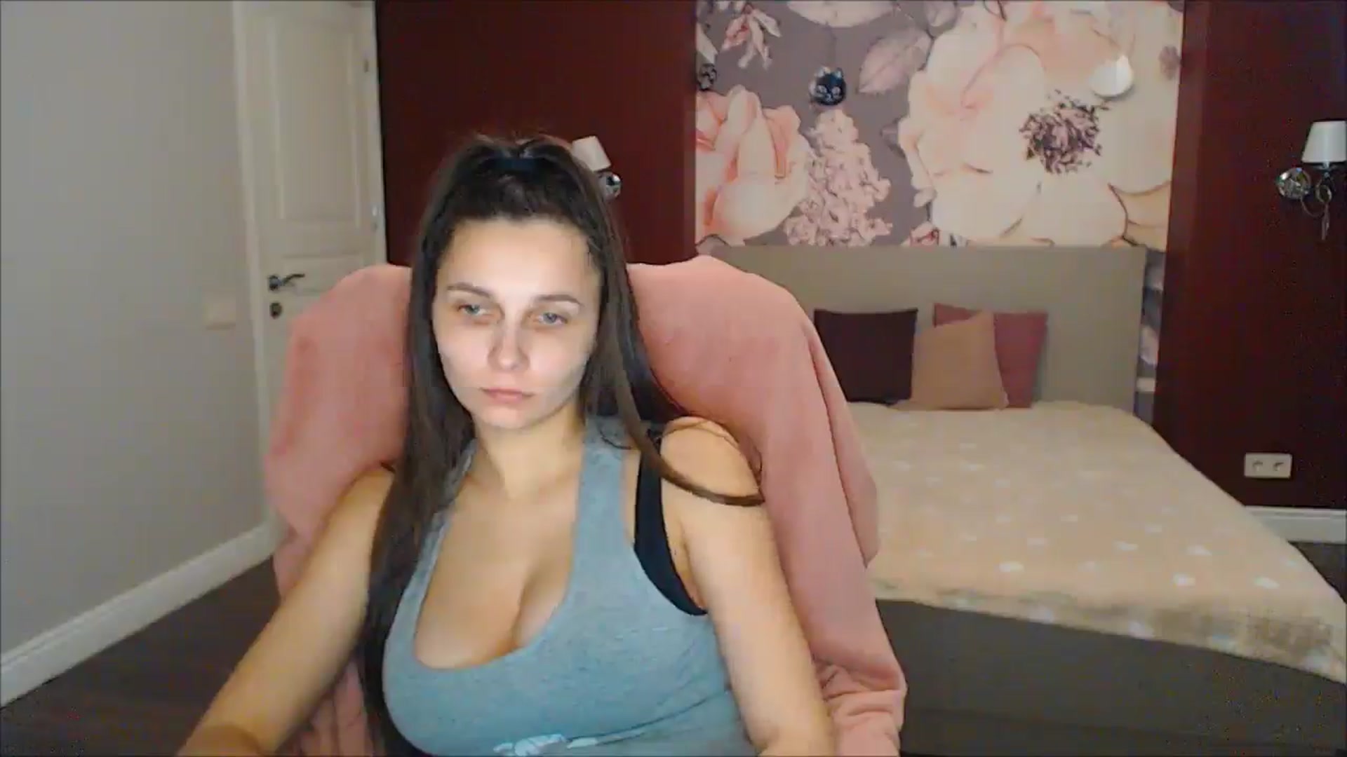 Gallery image thumbnail from Karina_Mils's myfreecams stream on, 02/03/2025, 11:19 image 20 of 20