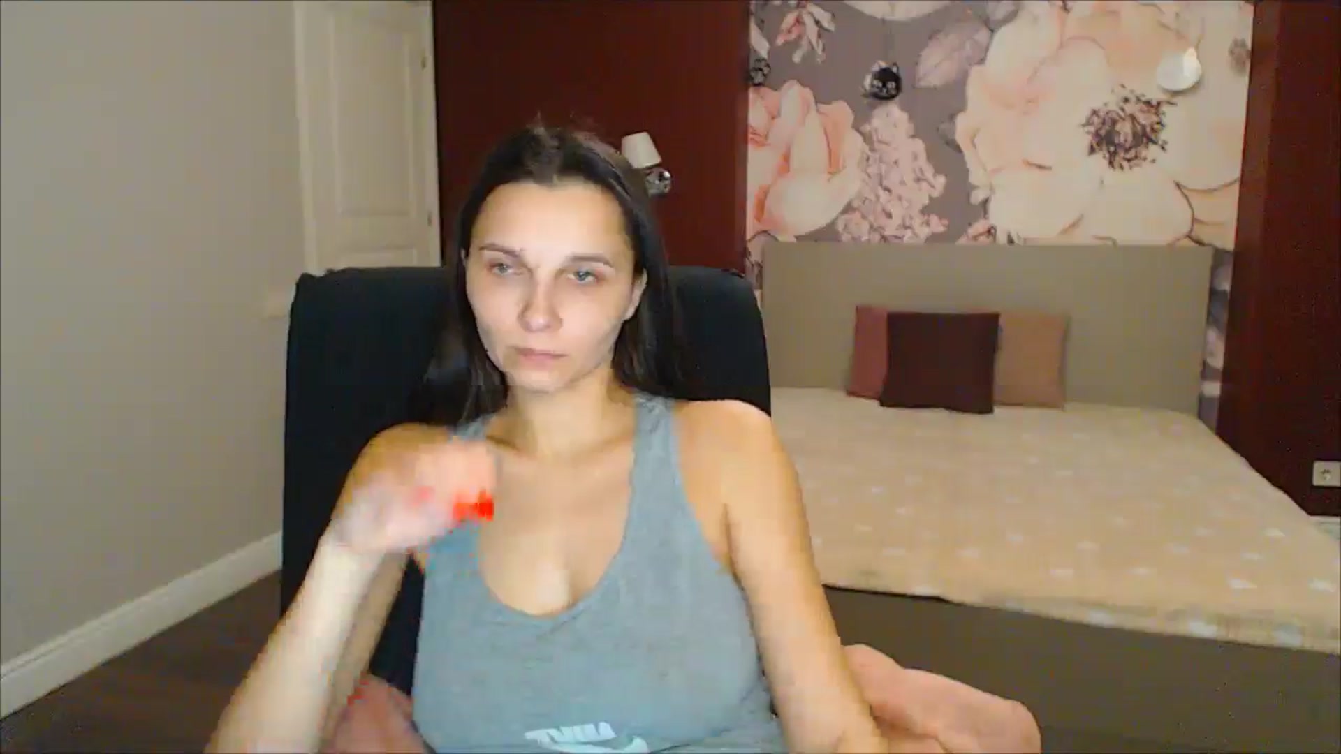 Gallery image thumbnail from Karina_Mils's myfreecams stream on, 02/09/2025, 16:29 image 10 of 20