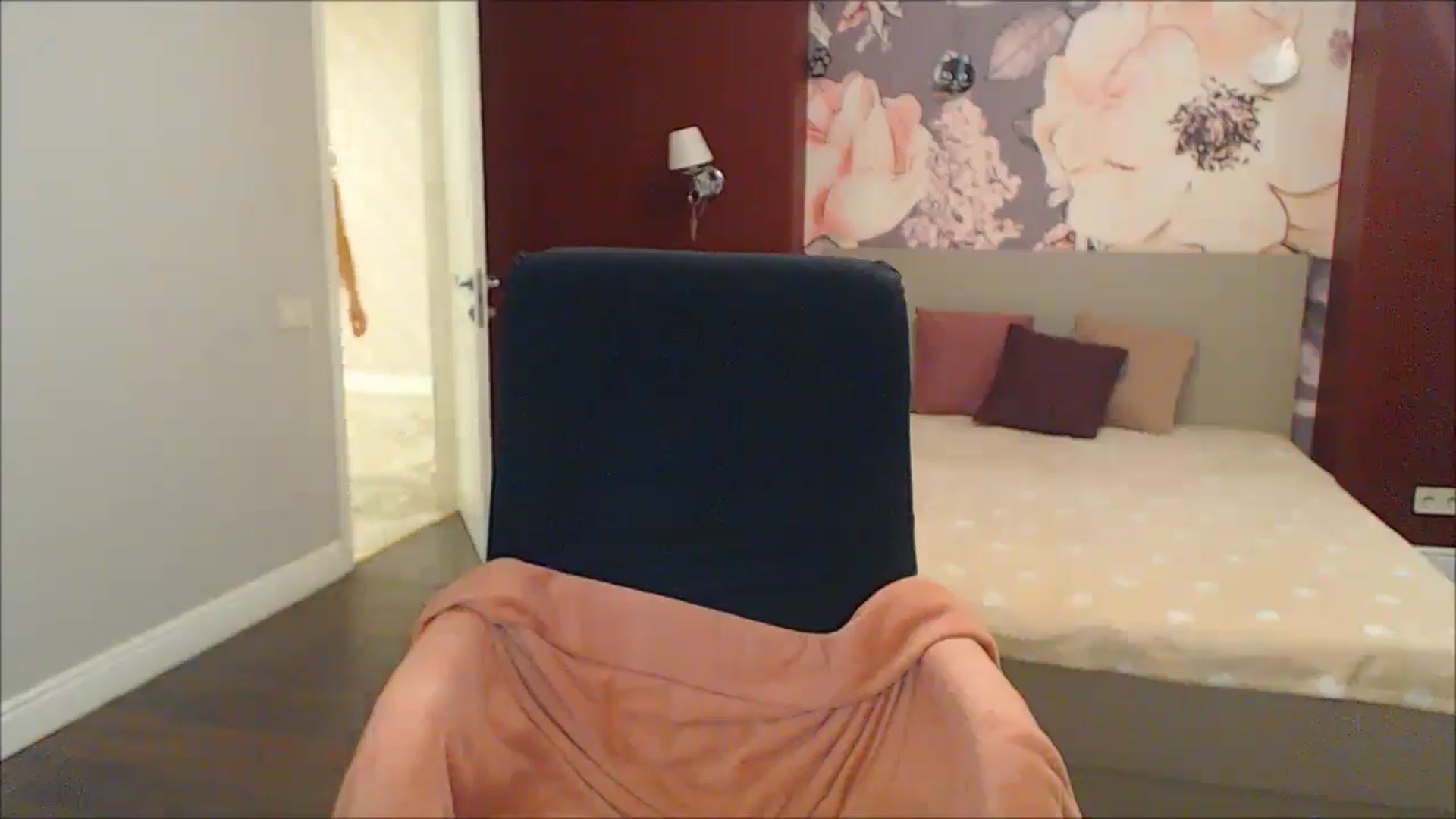 Gallery image thumbnail from Karina_Mils's myfreecams stream on, 02/10/2025, 14:36 image 11 of 20