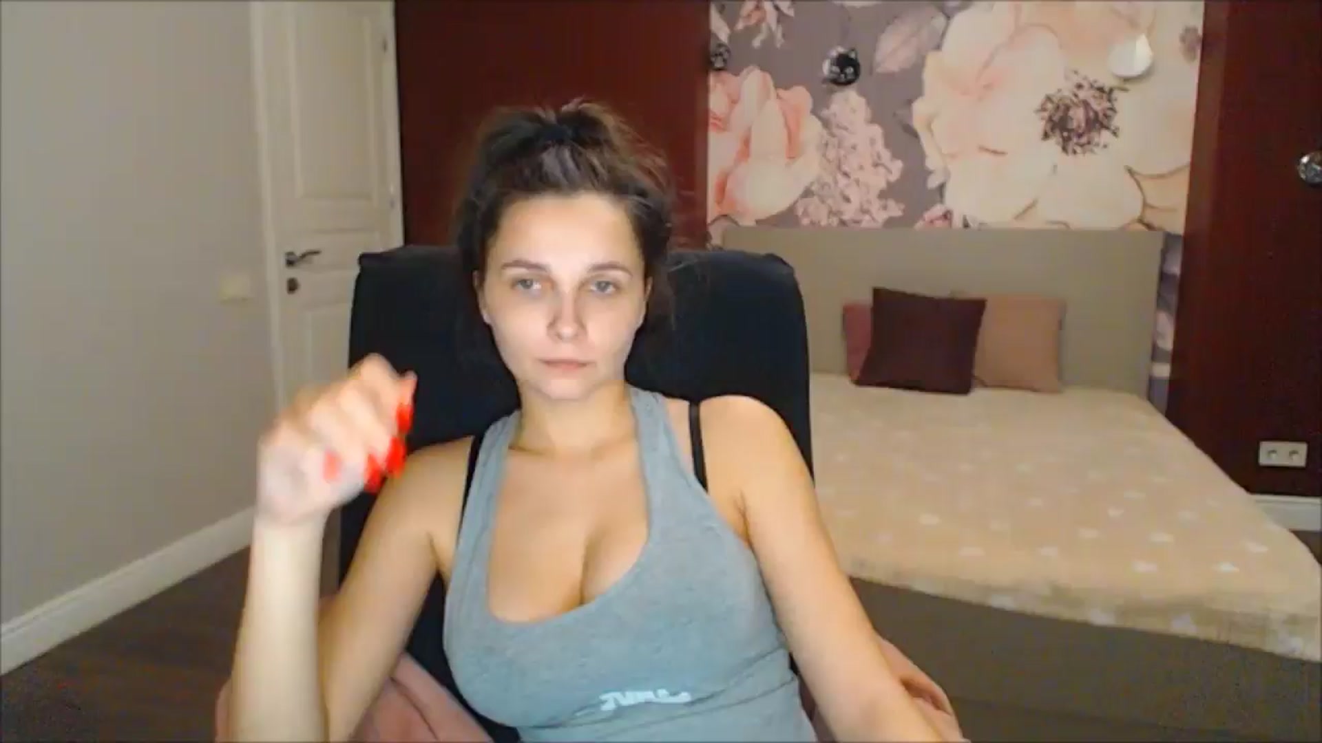 Gallery image thumbnail from Karina_Mils's myfreecams stream on, 02/15/2025, 17:58 image 18 of 20