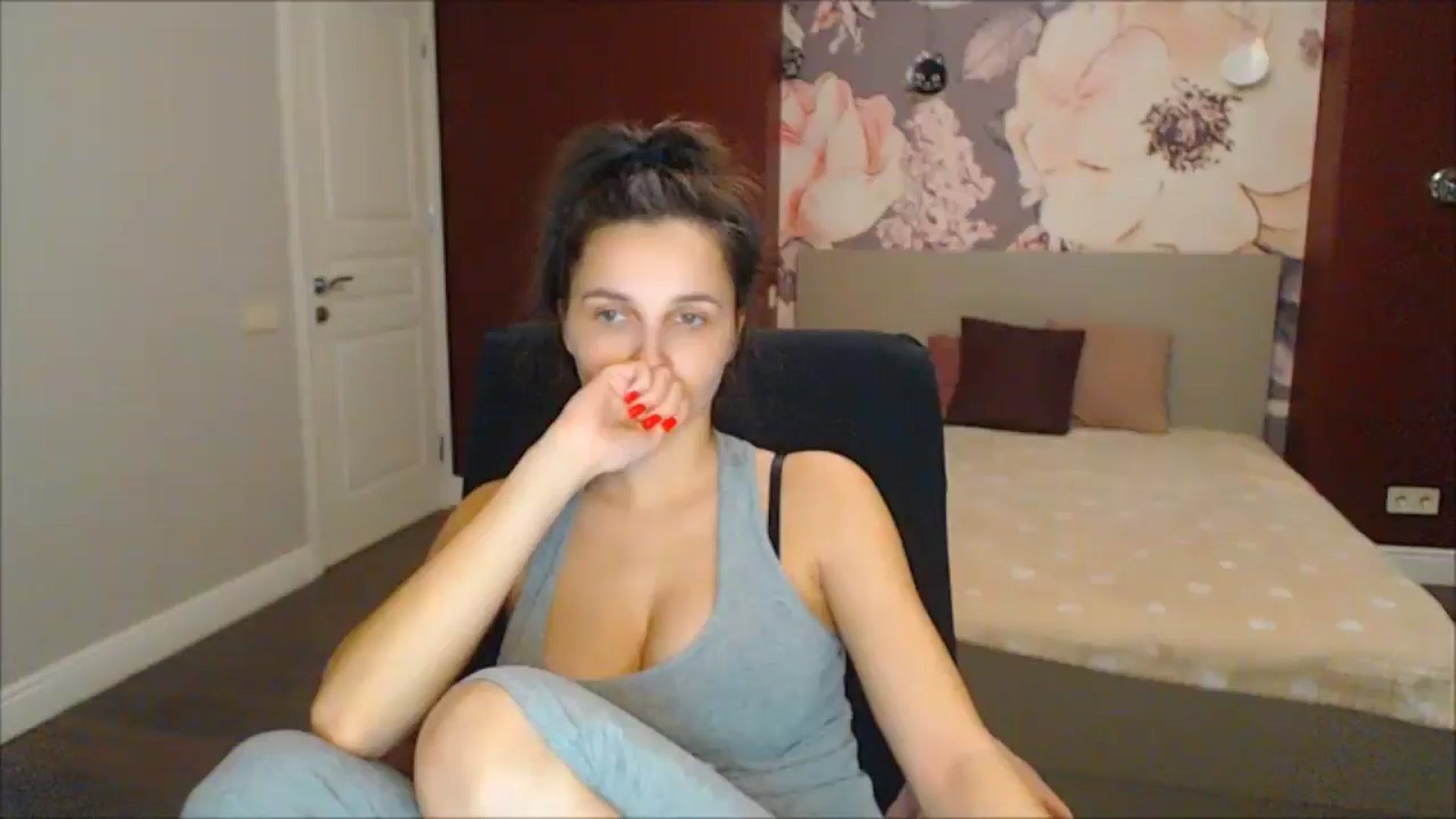 Gallery image thumbnail from Karina_Mils's myfreecams stream on, 02/15/2025, 17:58 image 4 of 20