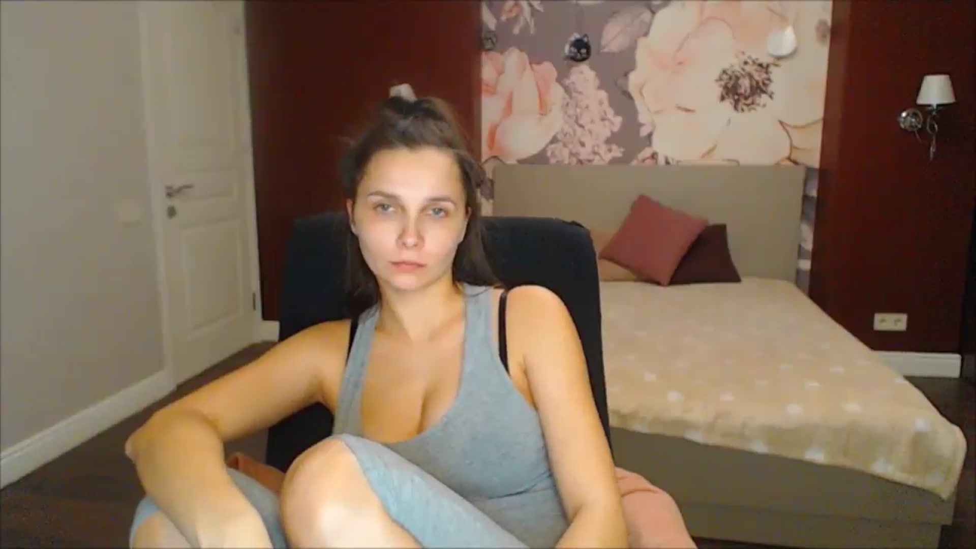 Gallery image thumbnail from Karina_Mils's myfreecams stream on, 02/21/2025, 18:44 image 2 of 20