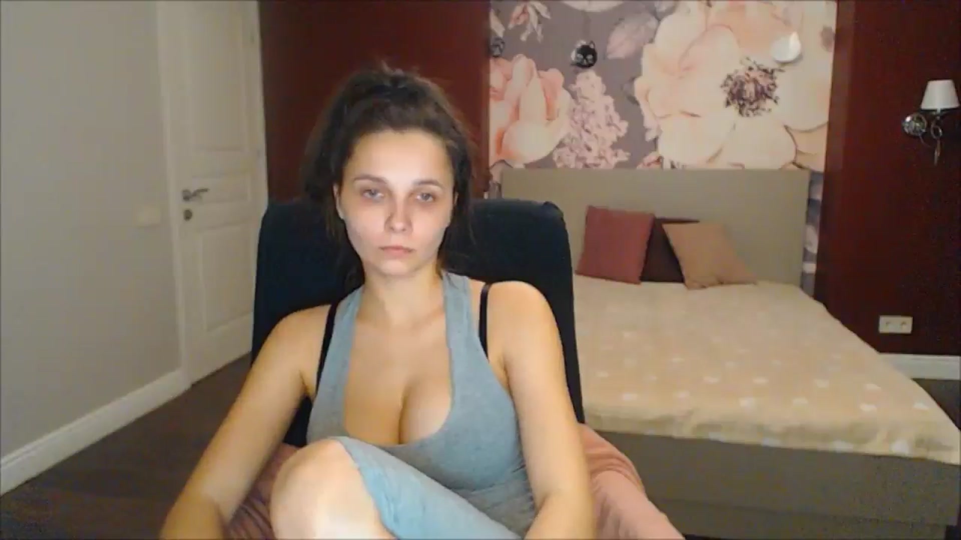 Gallery image thumbnail from Karina_Mils's myfreecams stream on, 02/23/2025, 18:27 image 2 of 20