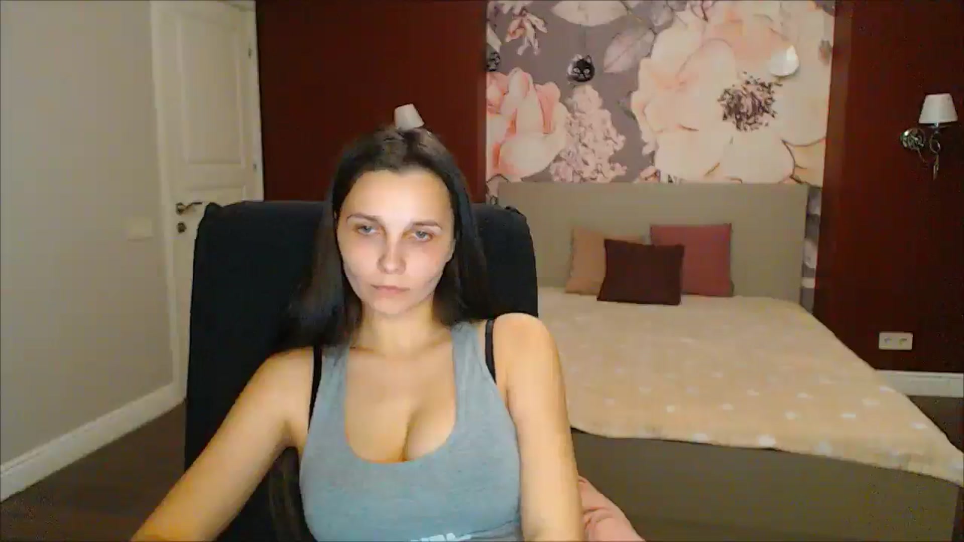 Gallery image thumbnail from Karina_Mils's myfreecams stream on, 03/14/2025, 18:52 image 20 of 20