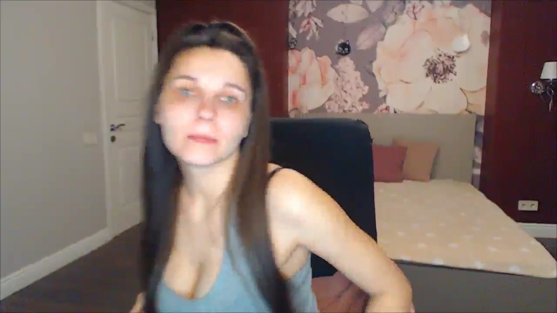 Gallery image thumbnail from Karina_Mils's myfreecams stream on, 03/23/2025, 15:41 image 7 of 20
