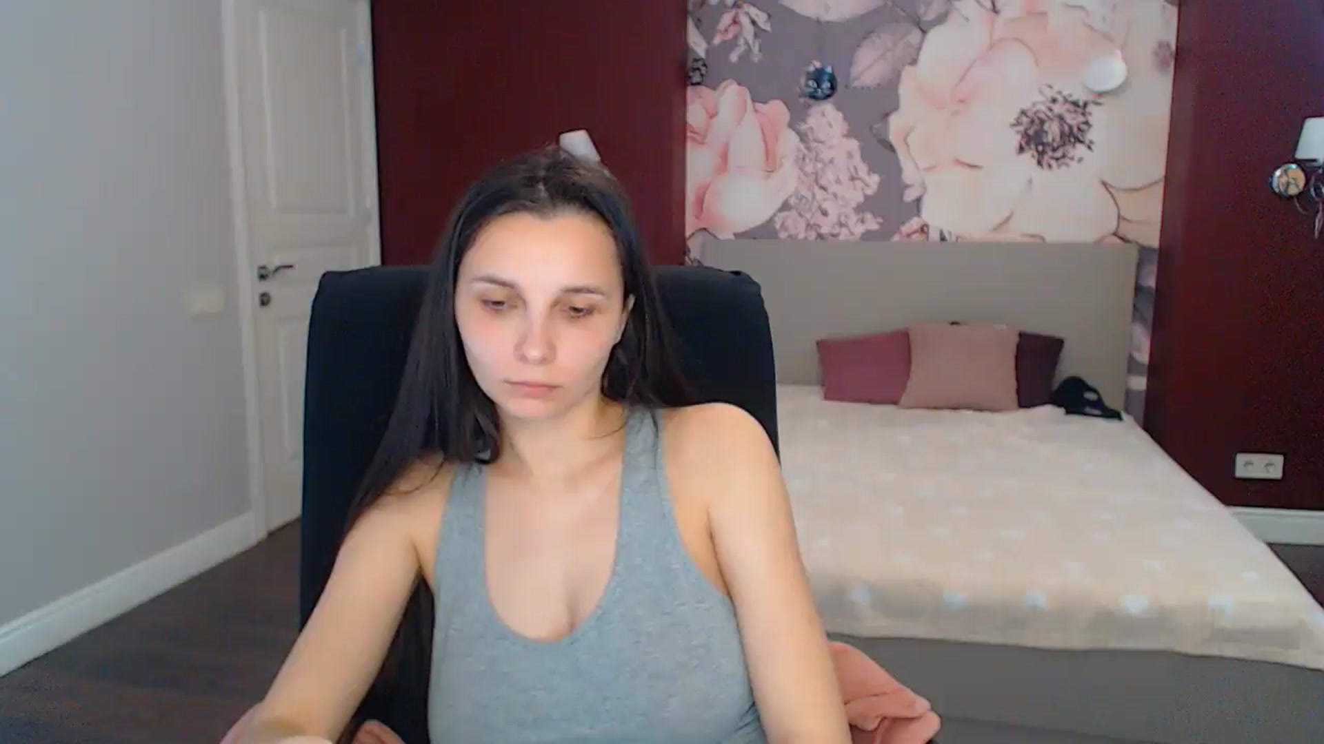 Gallery image thumbnail from Karina_Mils's myfreecams stream on, 05/12/2025, 11:19 image 20 of 20