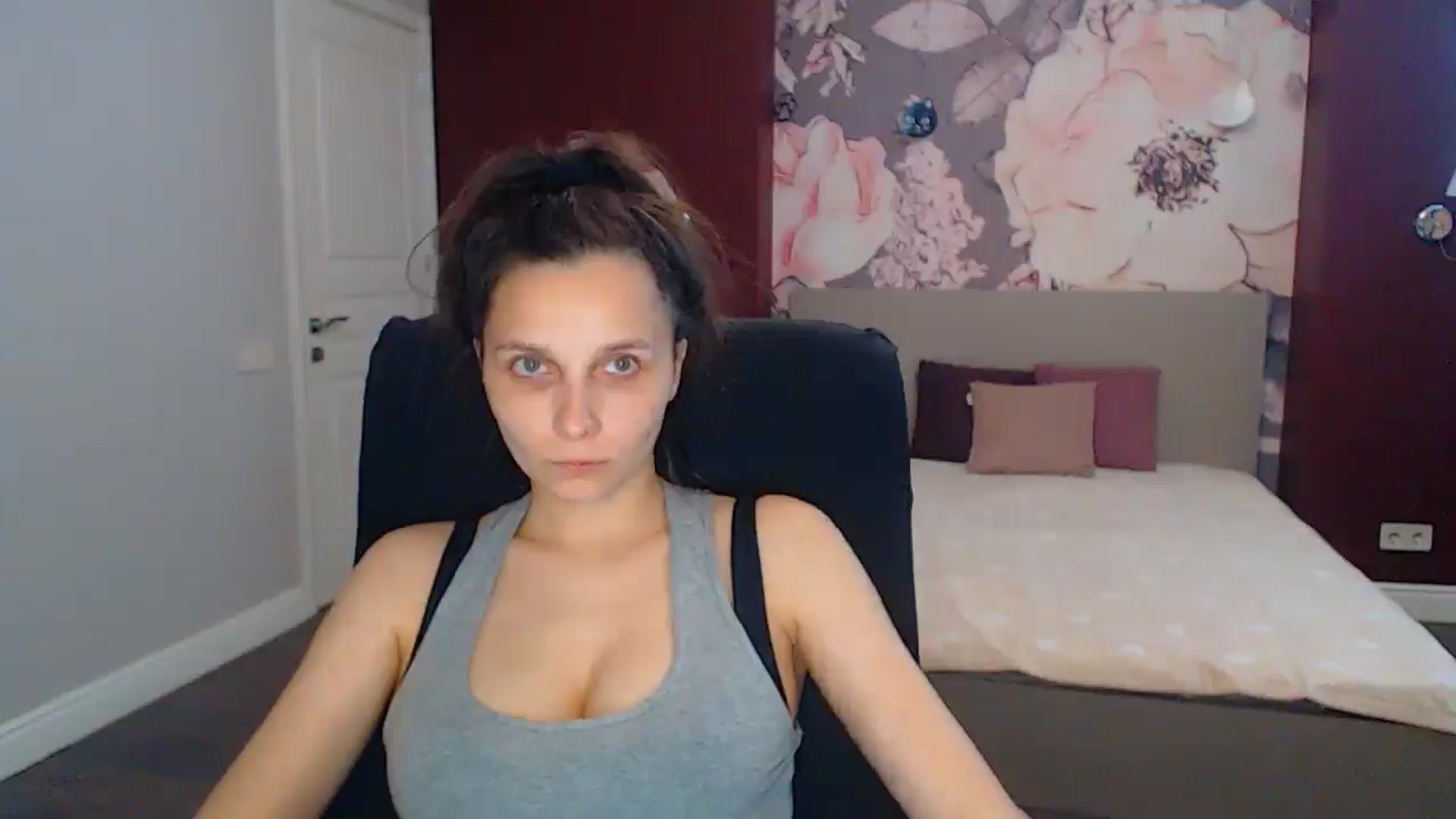 Gallery image thumbnail from Karina_Mils's myfreecams stream on, 07/07/2025, 11:48 image 20 of 20