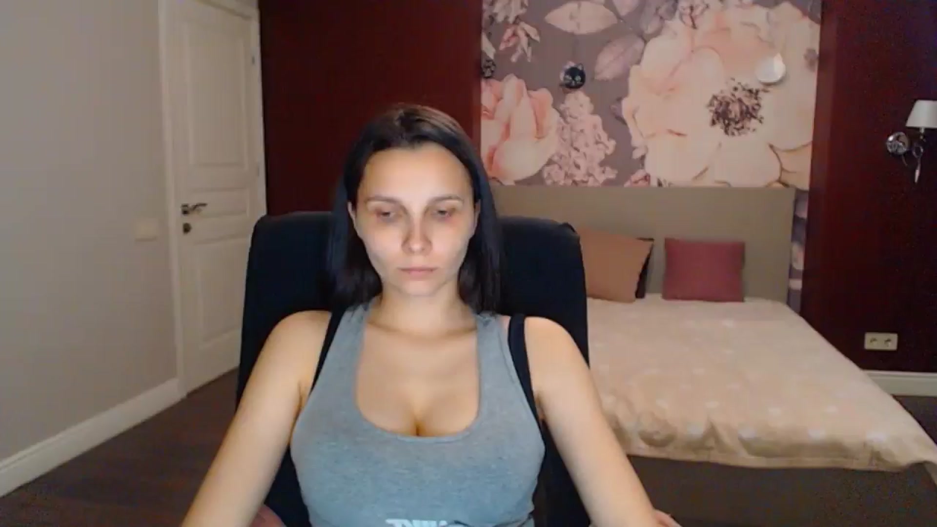 Gallery image thumbnail from Karina_Mils's myfreecams stream on, 07/19/2025, 16:57 image 11 of 20