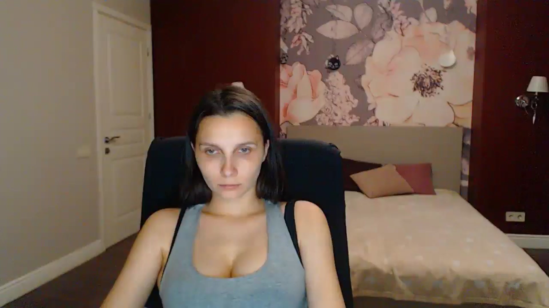 Gallery image thumbnail from Karina_Mils's myfreecams stream on, 07/19/2025, 20:47 image 5 of 20