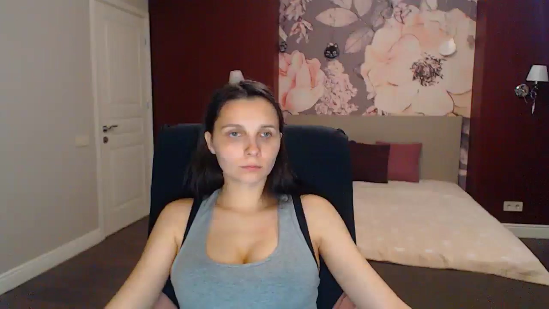 Gallery image thumbnail from Karina_Mils's myfreecams stream on, 07/20/2025, 18:32 image 2 of 20