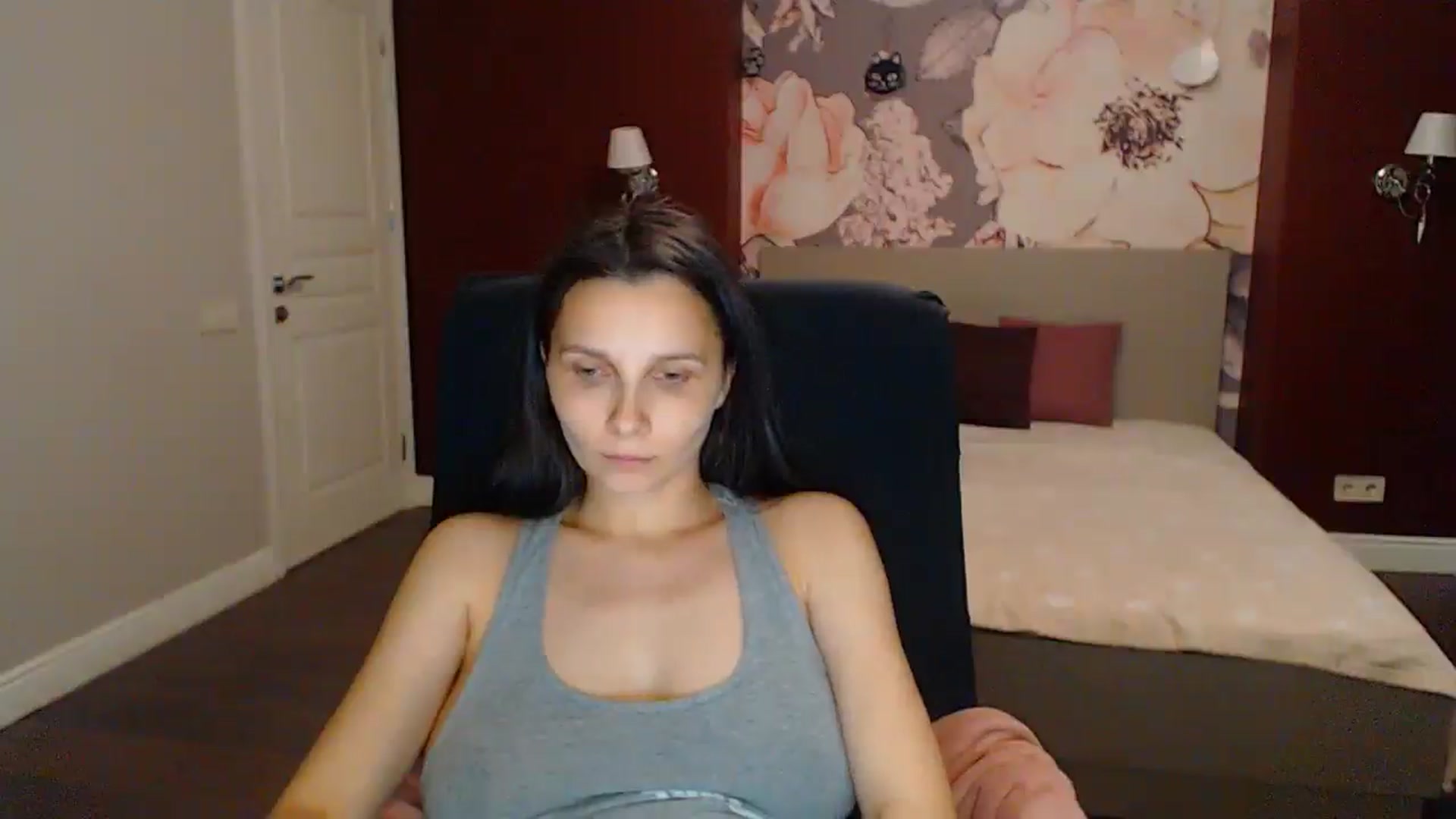 Gallery image thumbnail from Karina_Mils's myfreecams stream on, 07/20/2025, 18:55 image 12 of 20