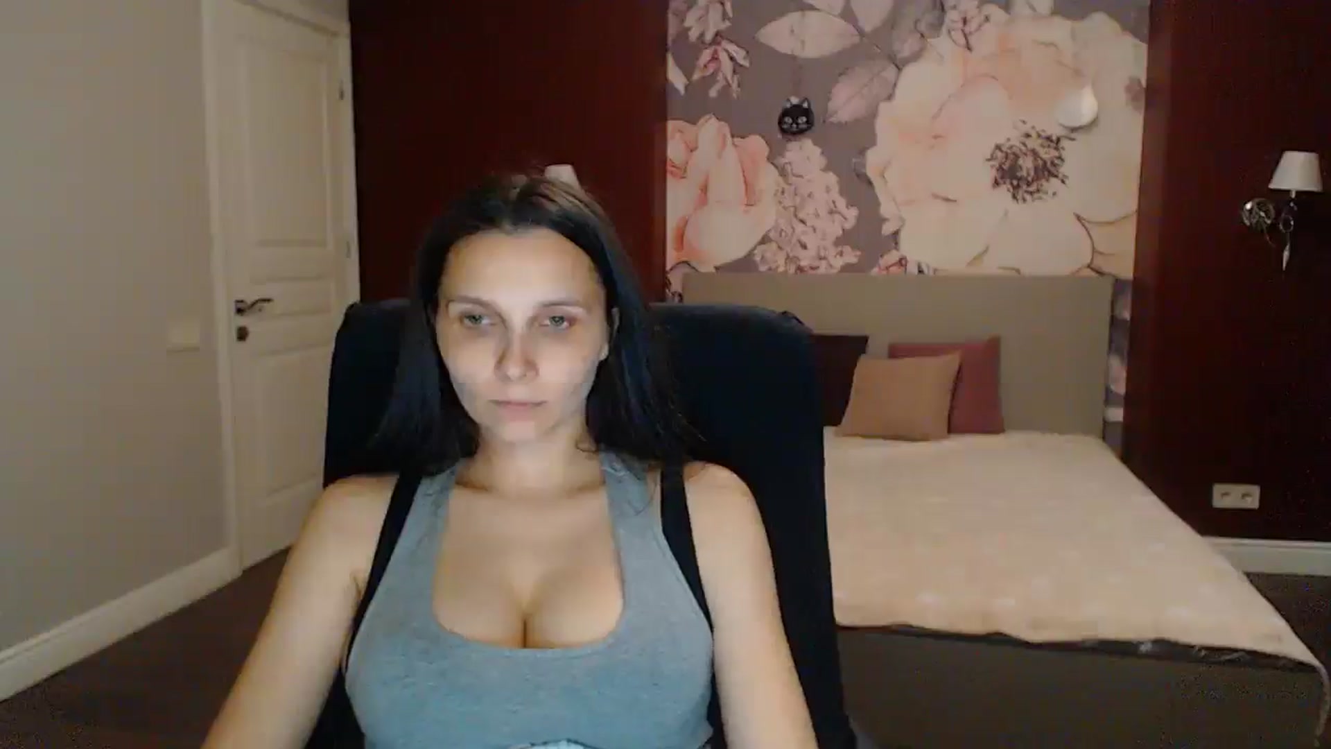 Gallery image thumbnail from Karina_Mils's myfreecams stream on, 07/27/2025, 18:32 image 20 of 20