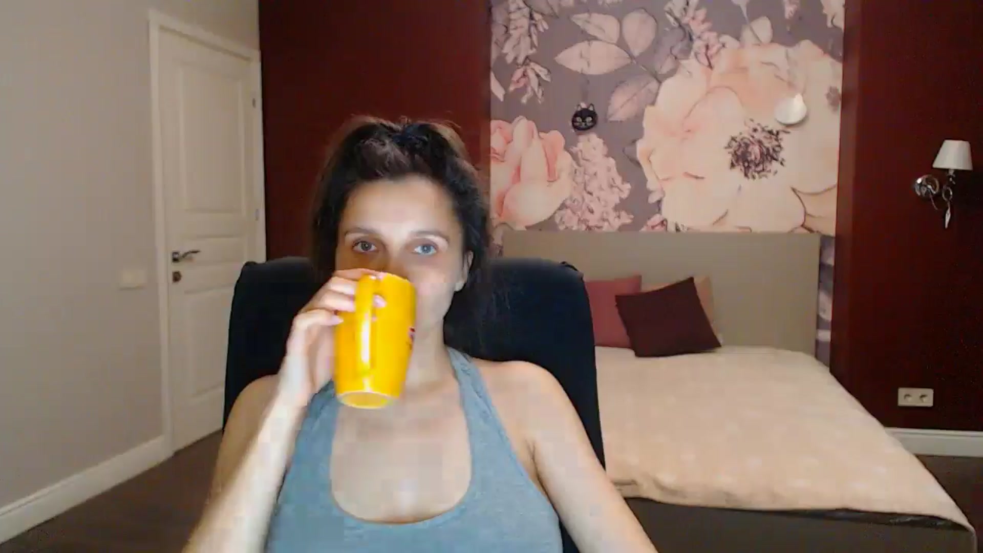 Gallery image thumbnail from Karina_Mils's myfreecams stream on, 08/08/2025, 18:33 image 20 of 20