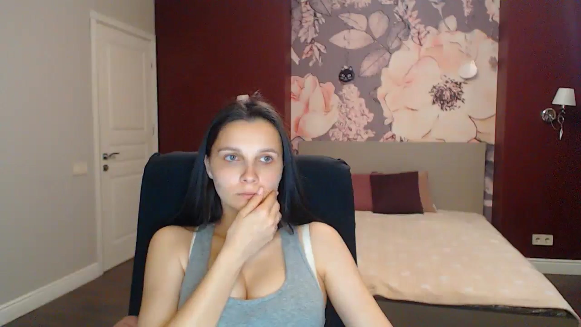 Gallery image thumbnail from Karina_Mils's myfreecams stream on, 08/10/2025, 16:42 image 2 of 20