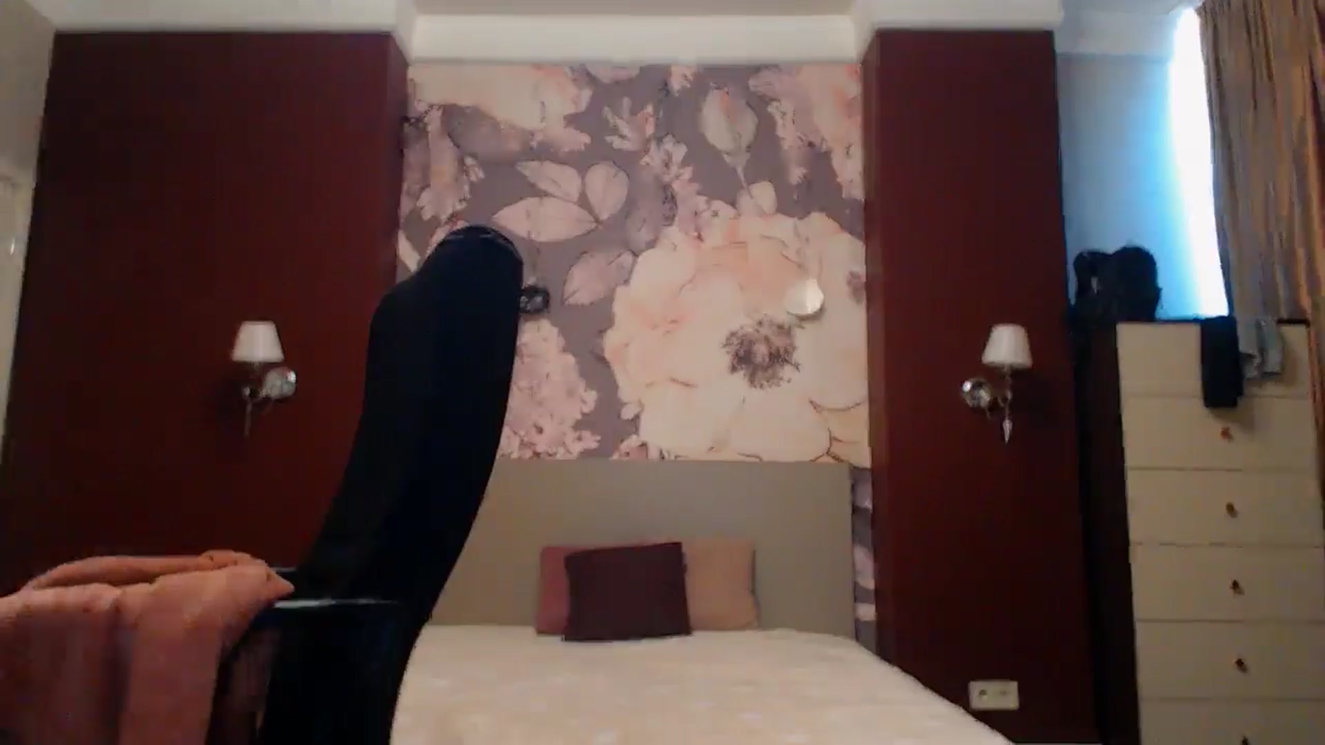 Gallery image thumbnail from Karina_Mils's myfreecams stream on, 08/15/2025, 17:11 image 4 of 20