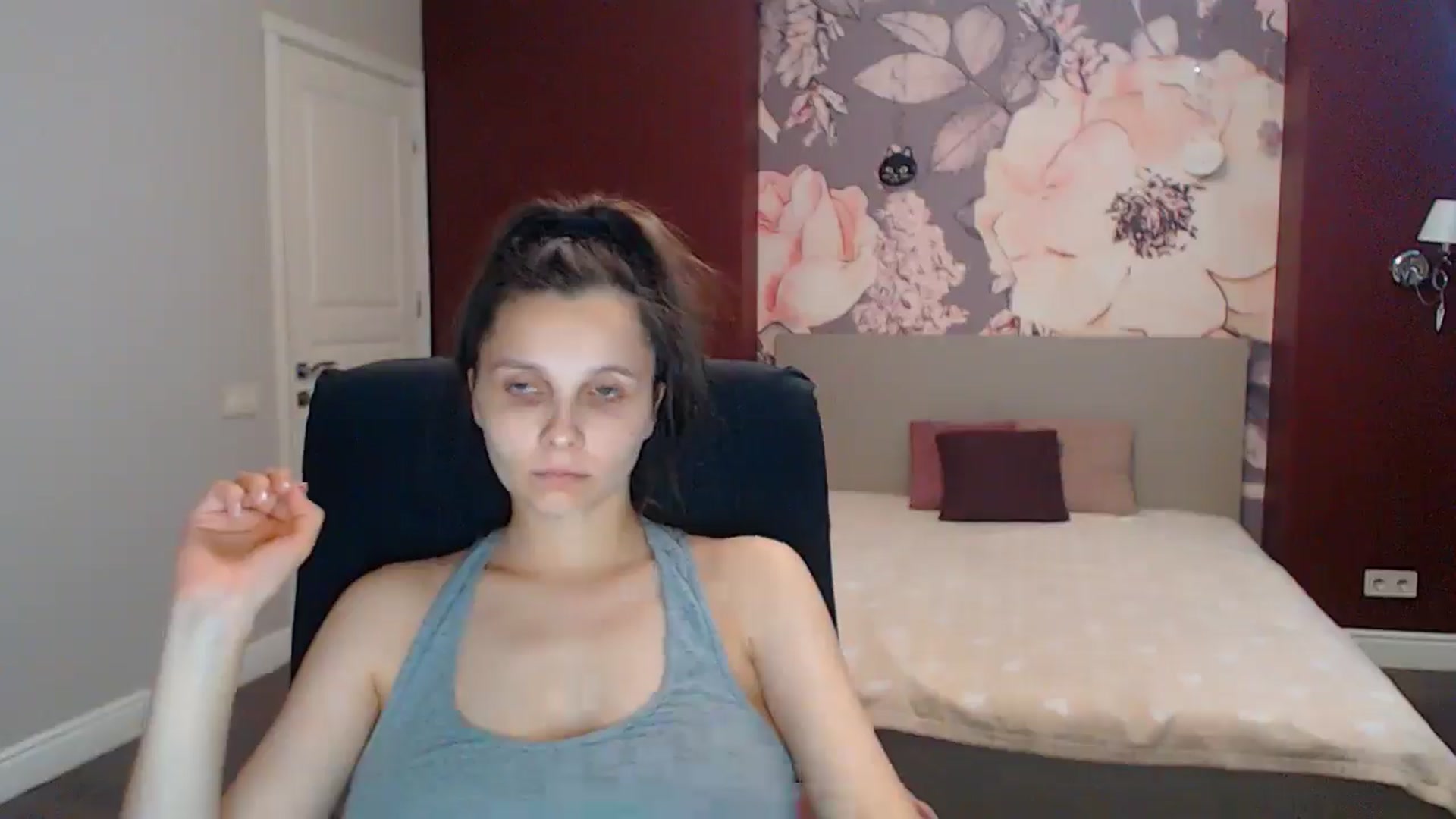 Gallery image thumbnail from Karina_Mils's myfreecams stream on, 08/16/2025, 06:59 image 17 of 20