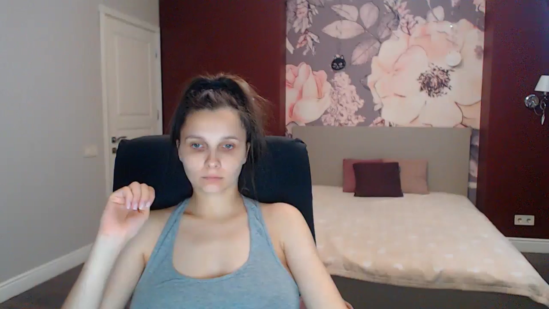 Gallery image thumbnail from Karina_Mils's myfreecams stream on, 08/16/2025, 06:59 image 18 of 20