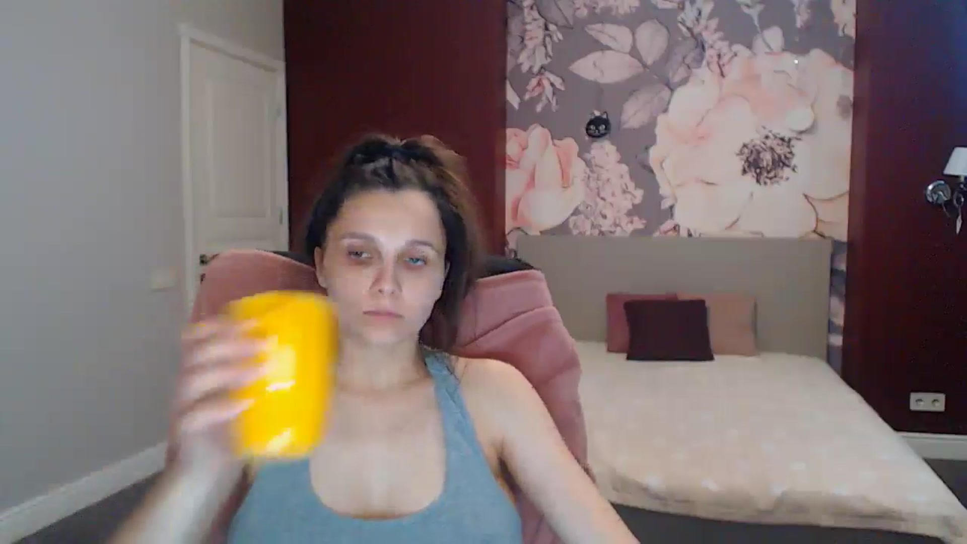 Gallery image thumbnail from Karina_Mils's myfreecams stream on, 08/16/2025, 09:22 image 11 of 20