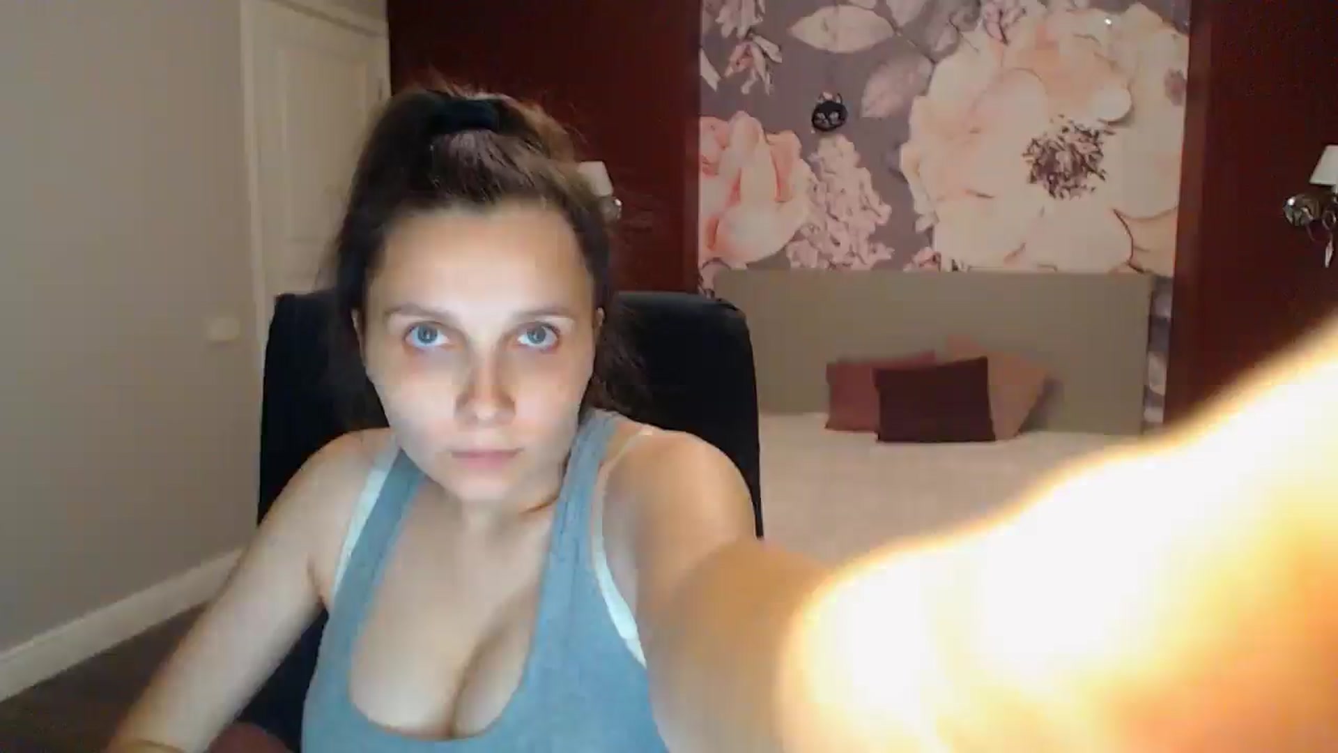 Gallery image thumbnail from Karina_Mils's myfreecams stream on, 08/16/2025, 19:15 image 1 of 20