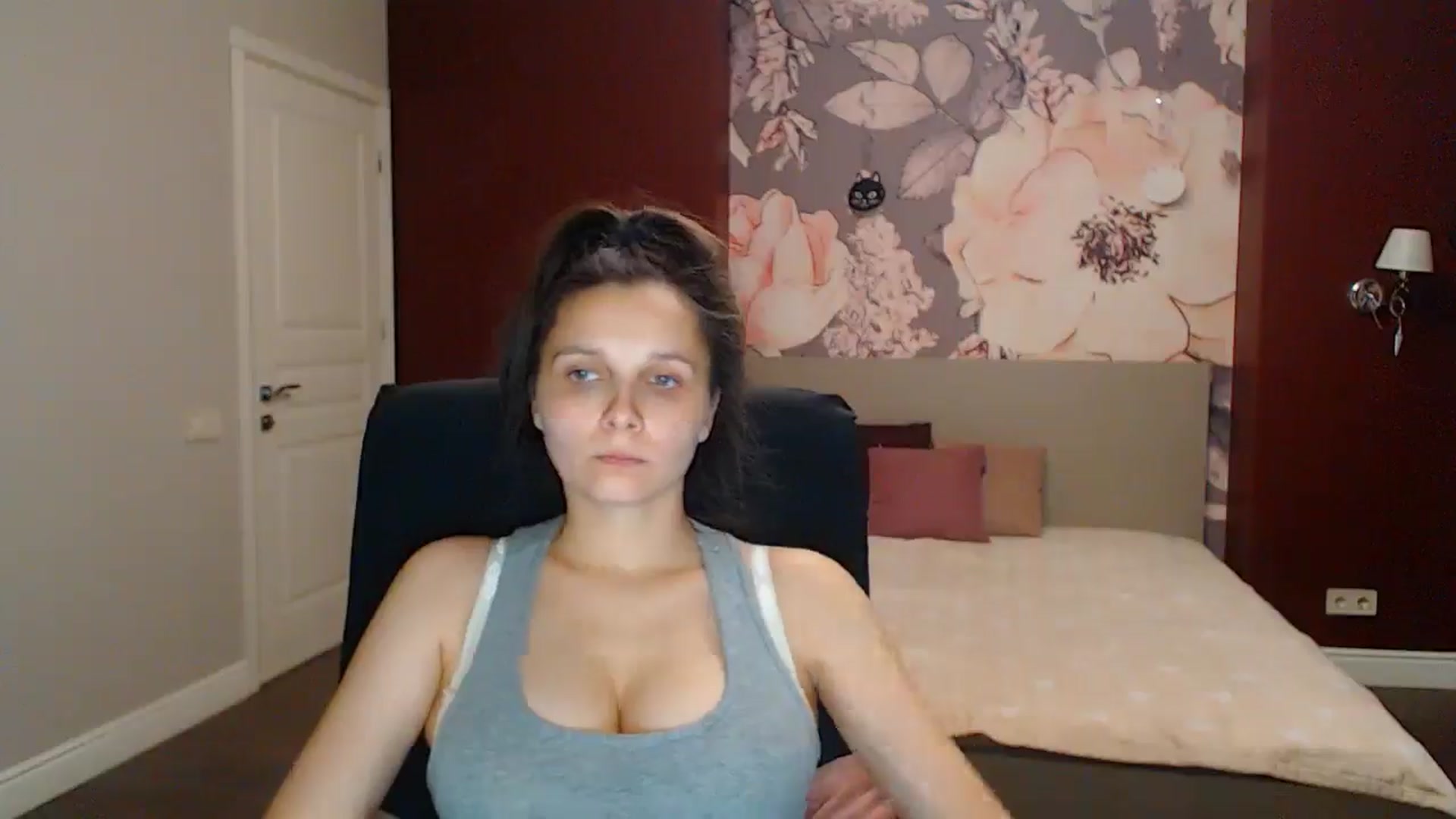 Gallery image thumbnail from Karina_Mils's myfreecams stream on, 08/22/2025, 16:53 image 11 of 20