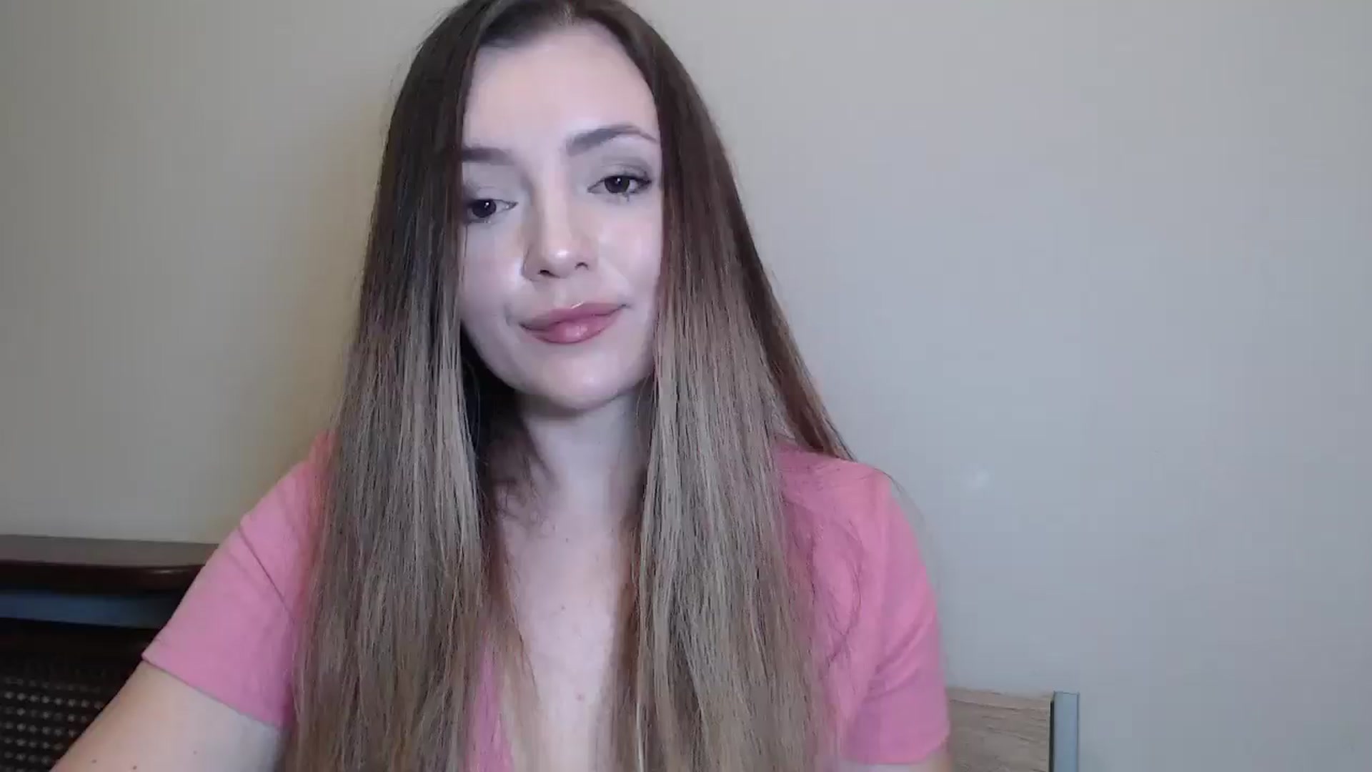 Gallery image thumbnail from Kariulovely's myfreecams stream on, 02/03/2025, 01:18 image 14 of 20