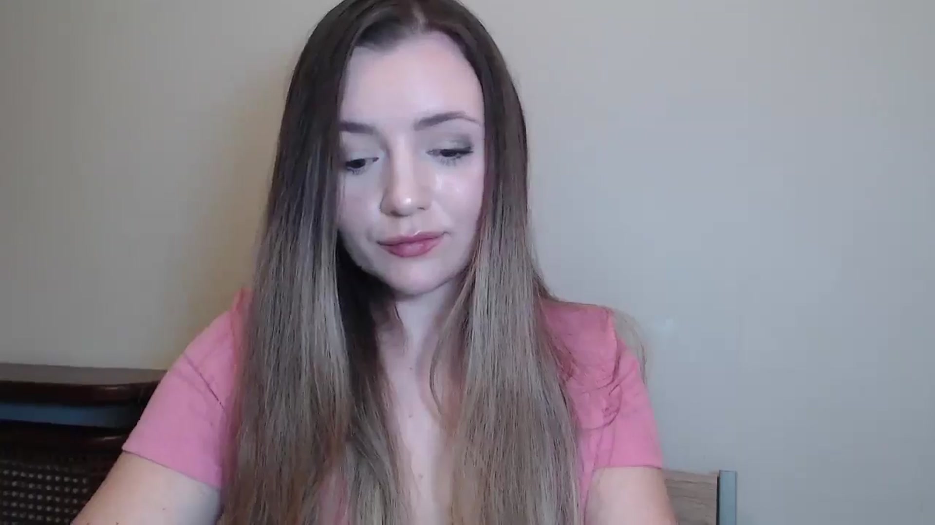 Gallery image thumbnail from Kariulovely's myfreecams stream on, 02/03/2025, 01:18 image 8 of 20
