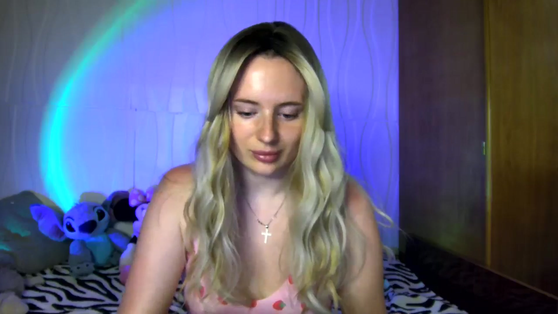 Gallery image thumbnail from KarlaHills's myfreecams stream on, 07/12/2024, 10:52 image 4 of 20