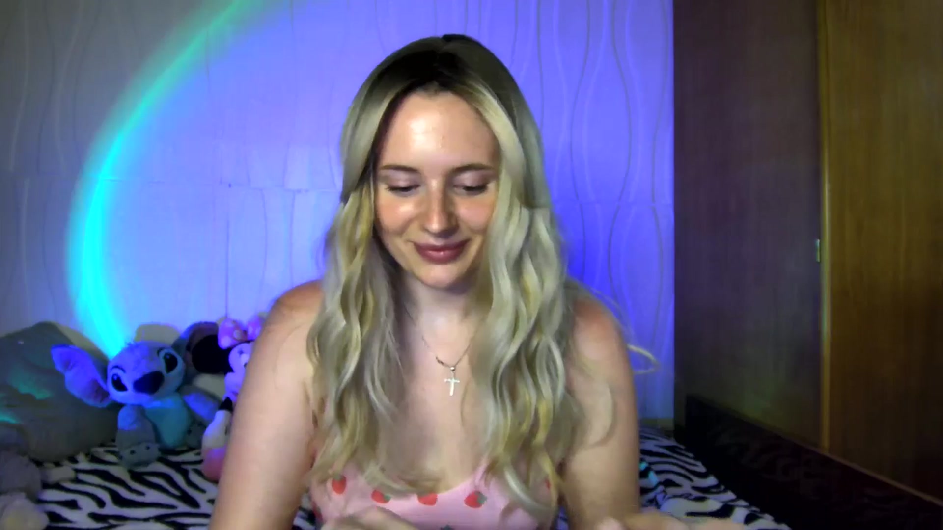 Gallery image thumbnail from KarlaHills's myfreecams stream on, 07/12/2024, 10:52 image 8 of 20
