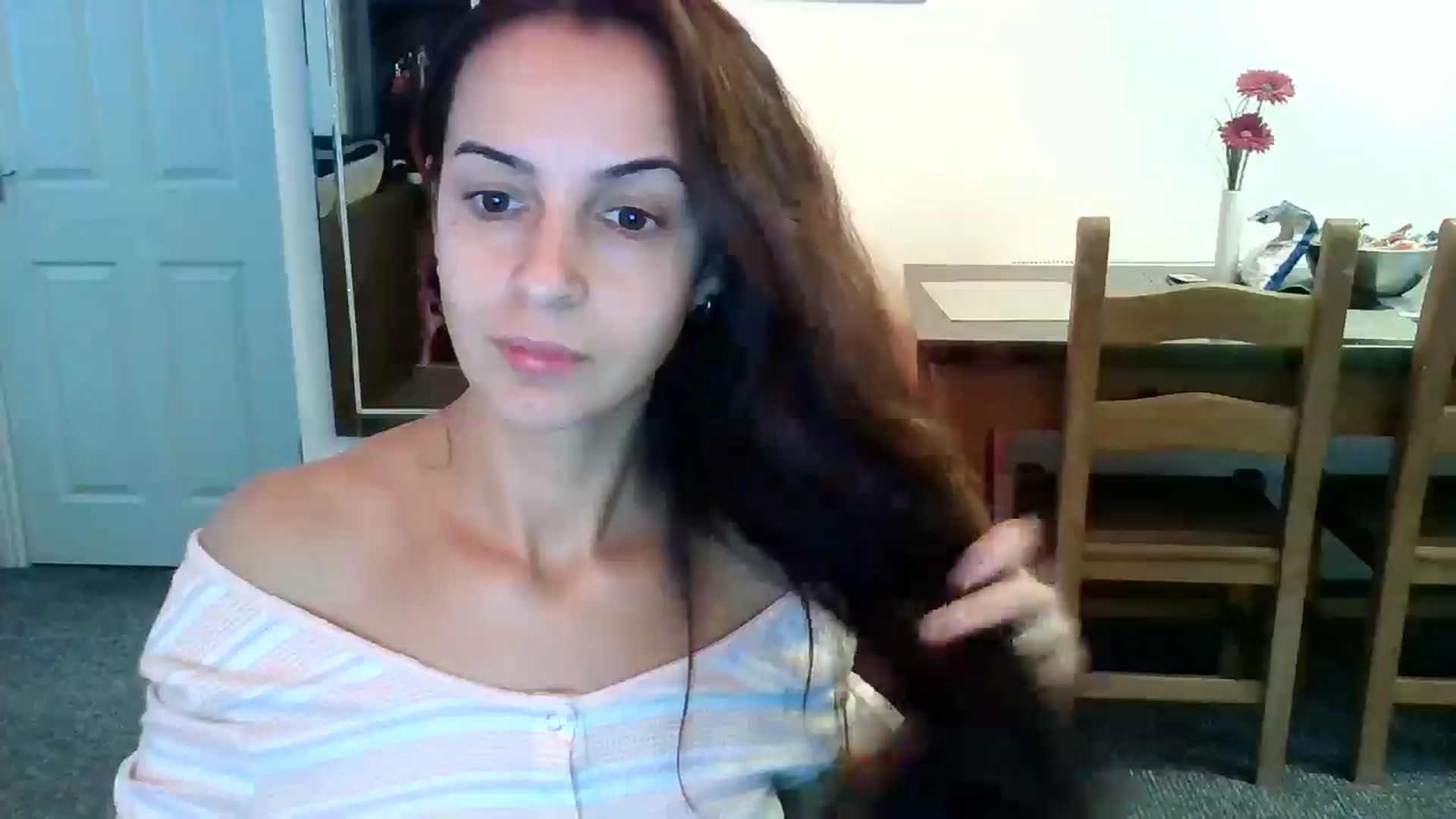 Gallery image thumbnail from KarlaOlivia's myfreecams stream on, 11/04/2024, 12:15 image 10 of 20