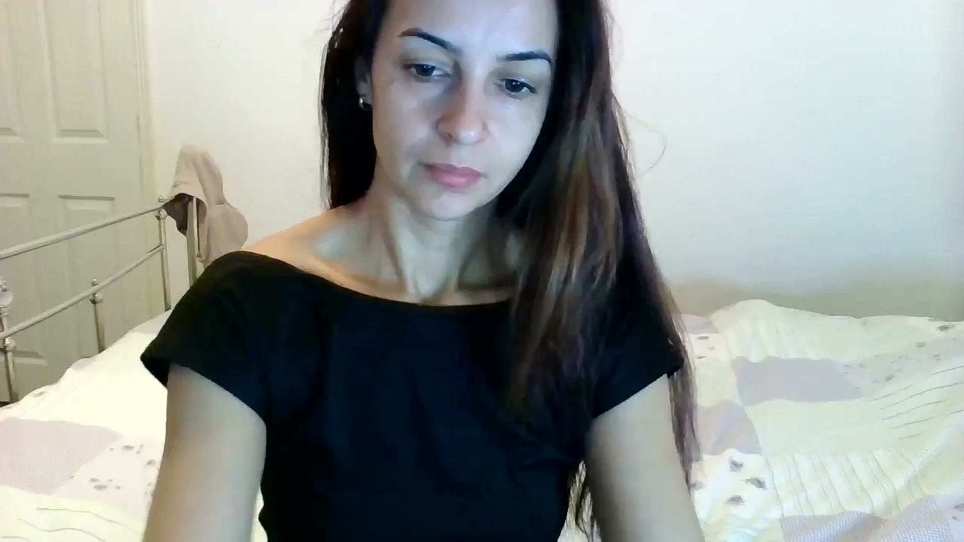 Gallery image thumbnail from KarlaOlivia's myfreecams stream on, 11/08/2024, 09:41 image 12 of 20