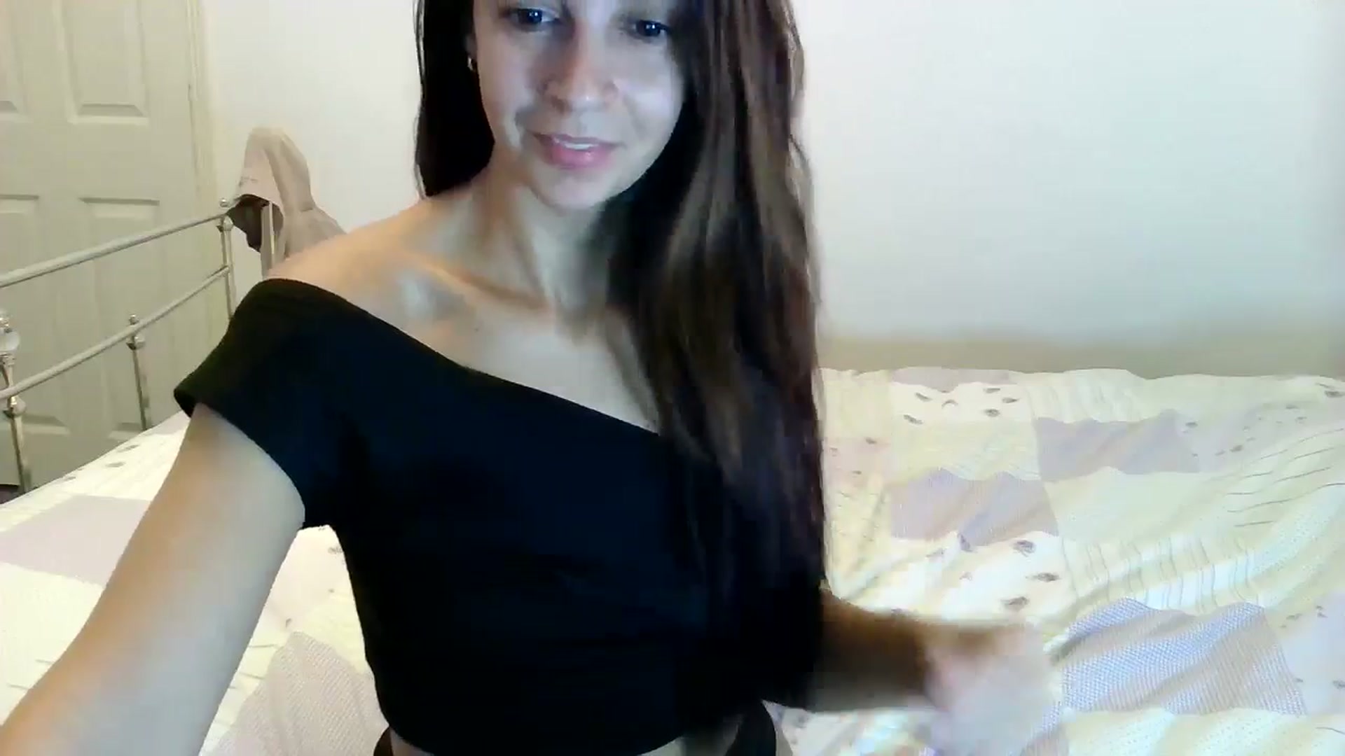 Gallery image thumbnail from KarlaOlivia's myfreecams stream on, 11/08/2024, 11:20 image 12 of 20