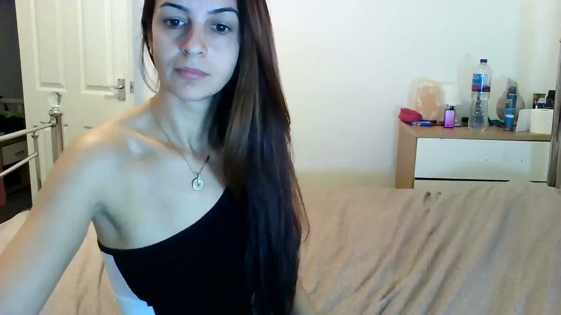 Gallery image thumbnail from KarlaOlivia's myfreecams stream on, 11/12/2024, 12:49 image 3 of 20