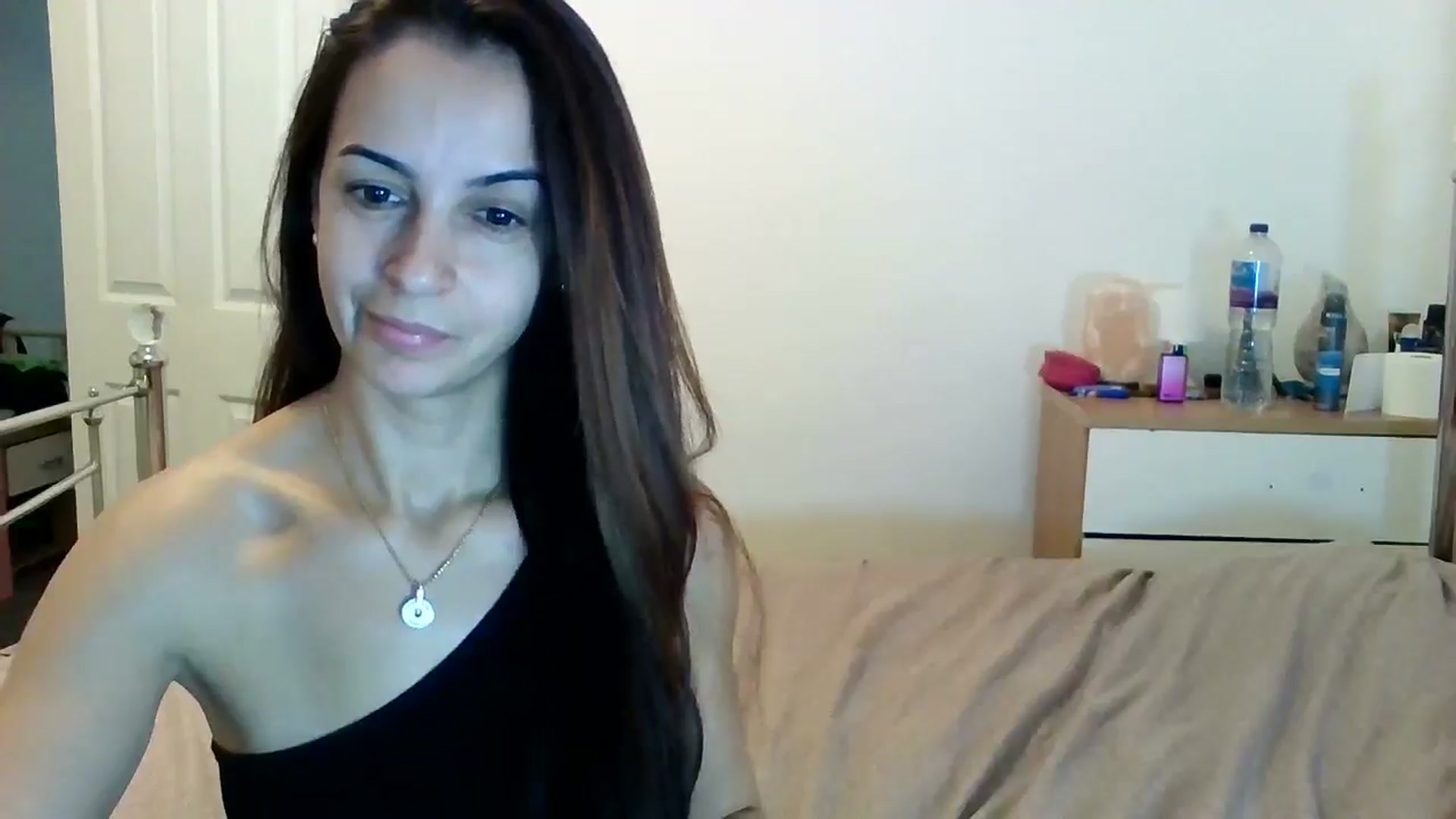 Gallery image thumbnail from KarlaOlivia's myfreecams stream on, 11/12/2024, 13:24 image 9 of 20