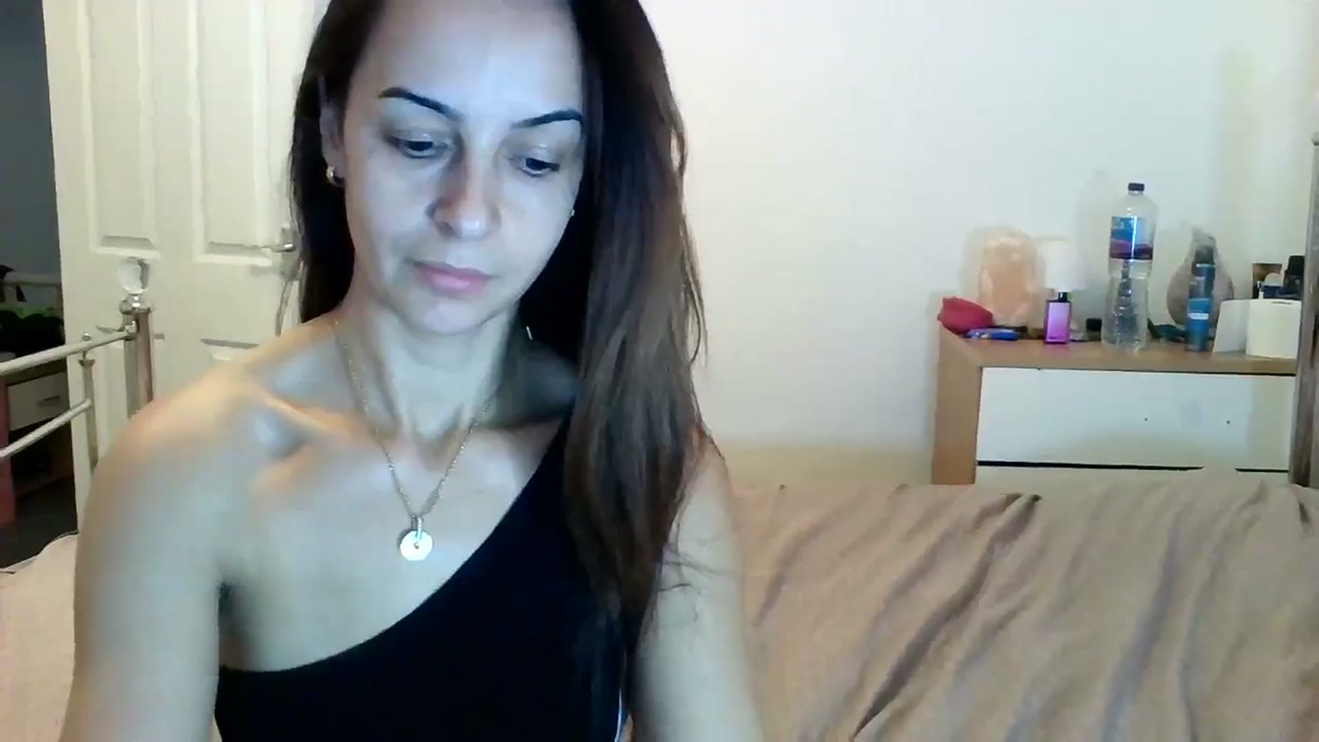 Gallery image thumbnail from KarlaOlivia's myfreecams stream on, 11/12/2024, 13:24 image 5 of 20