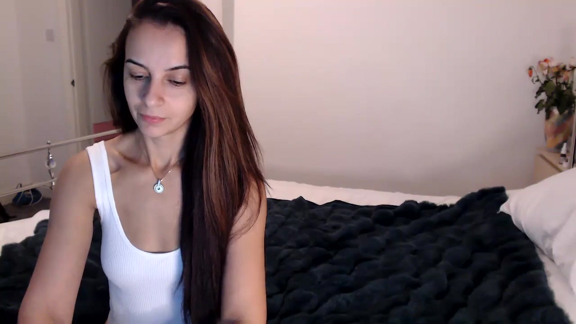 Gallery image thumbnail from KarlaOlivia's myfreecams stream on, 11/18/2024, 13:35 image 14 of 20