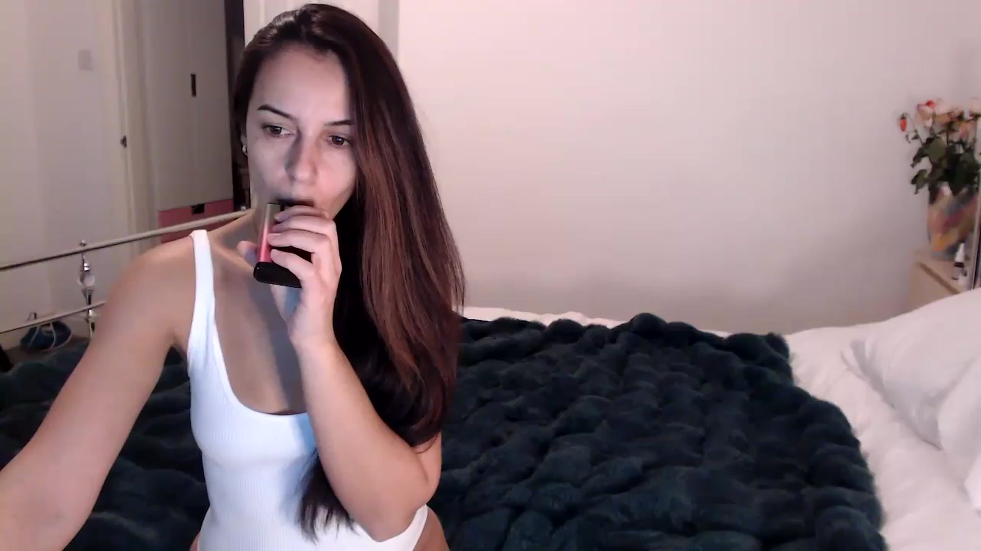 Gallery image thumbnail from KarlaOlivia's myfreecams stream on, 11/18/2024, 14:08 image 1 of 20