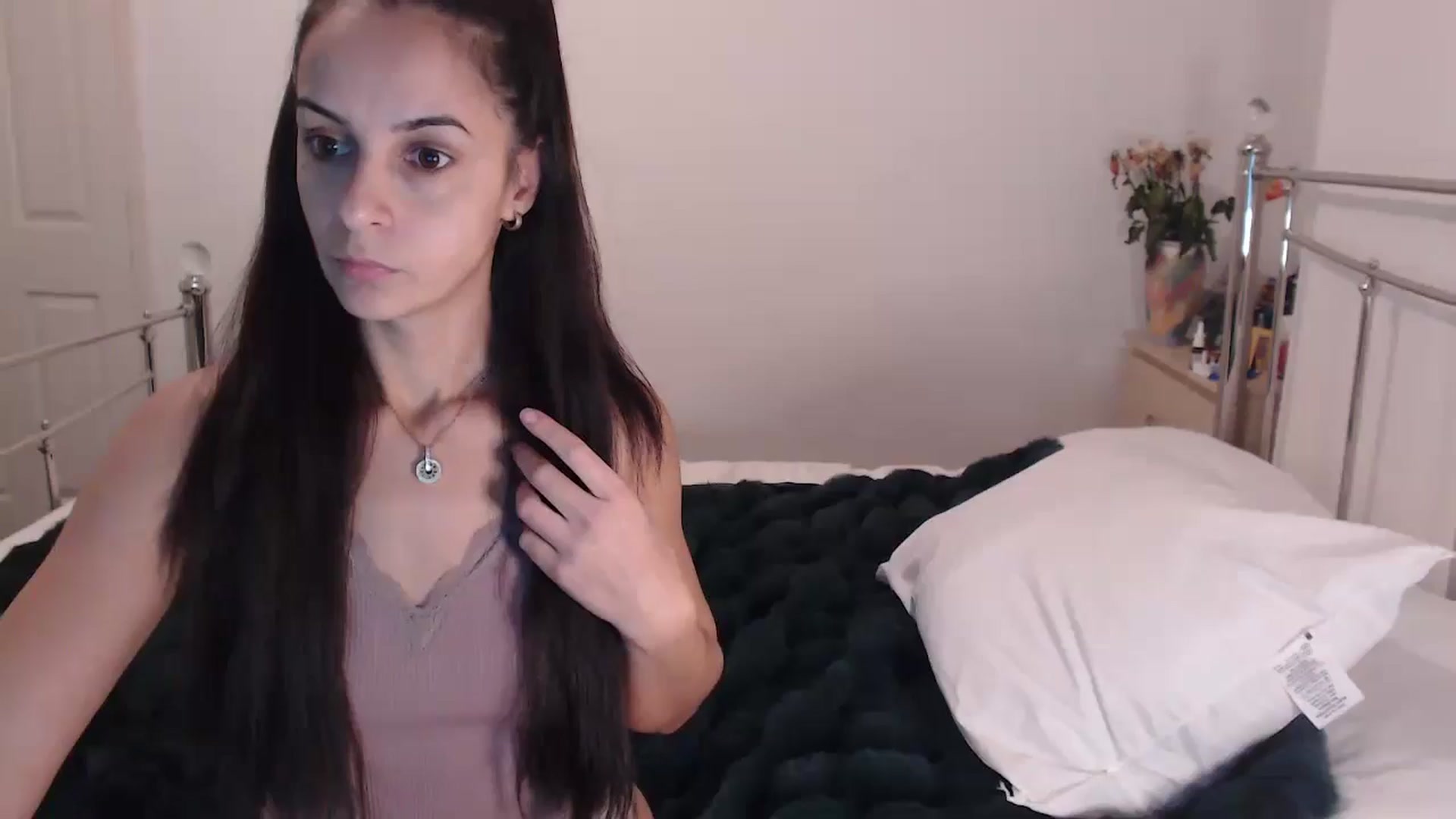 Gallery image thumbnail from KarlaOlivia's myfreecams stream on, 11/19/2024, 20:47 image 1 of 20
