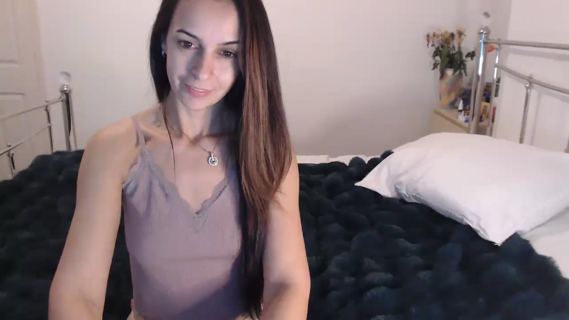 Gallery image thumbnail from KarlaOlivia's myfreecams stream on, 11/19/2024, 21:20 image 5 of 20