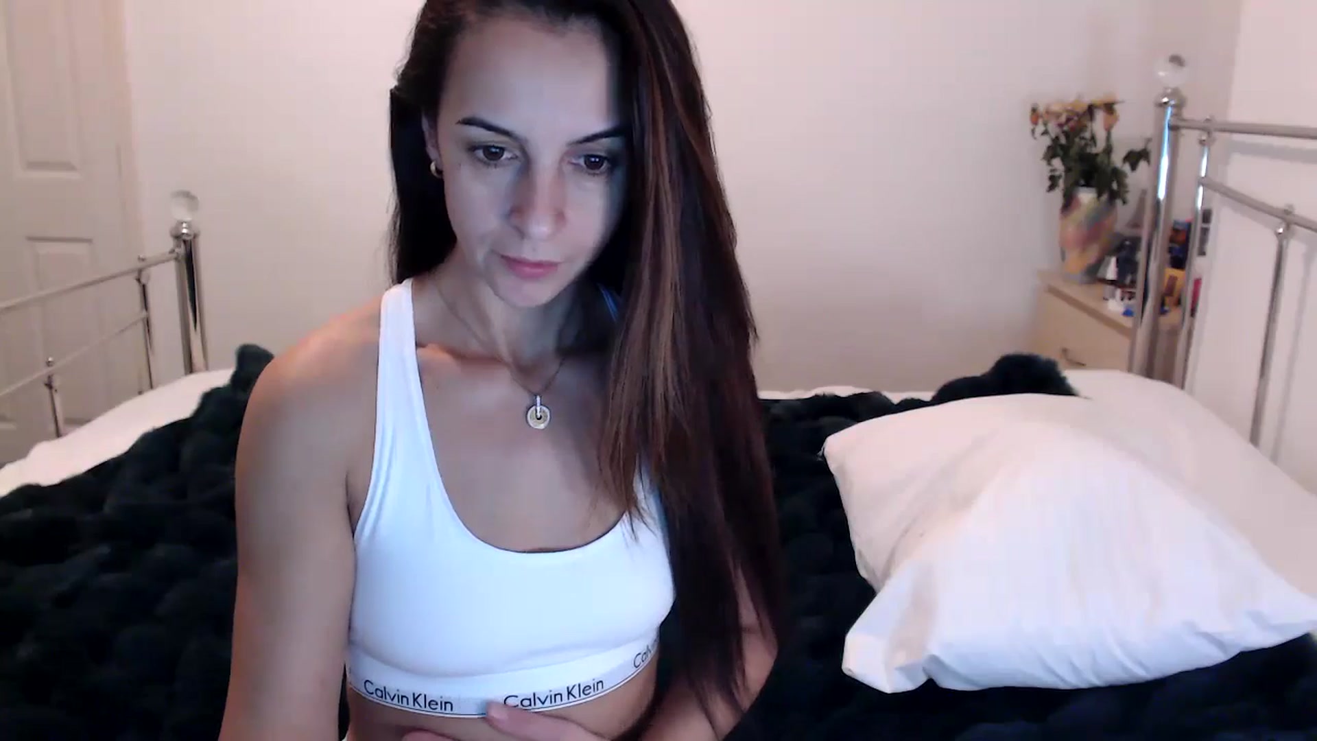 Gallery image thumbnail from KarlaOlivia's myfreecams stream on, 11/20/2024, 22:53 image 14 of 20