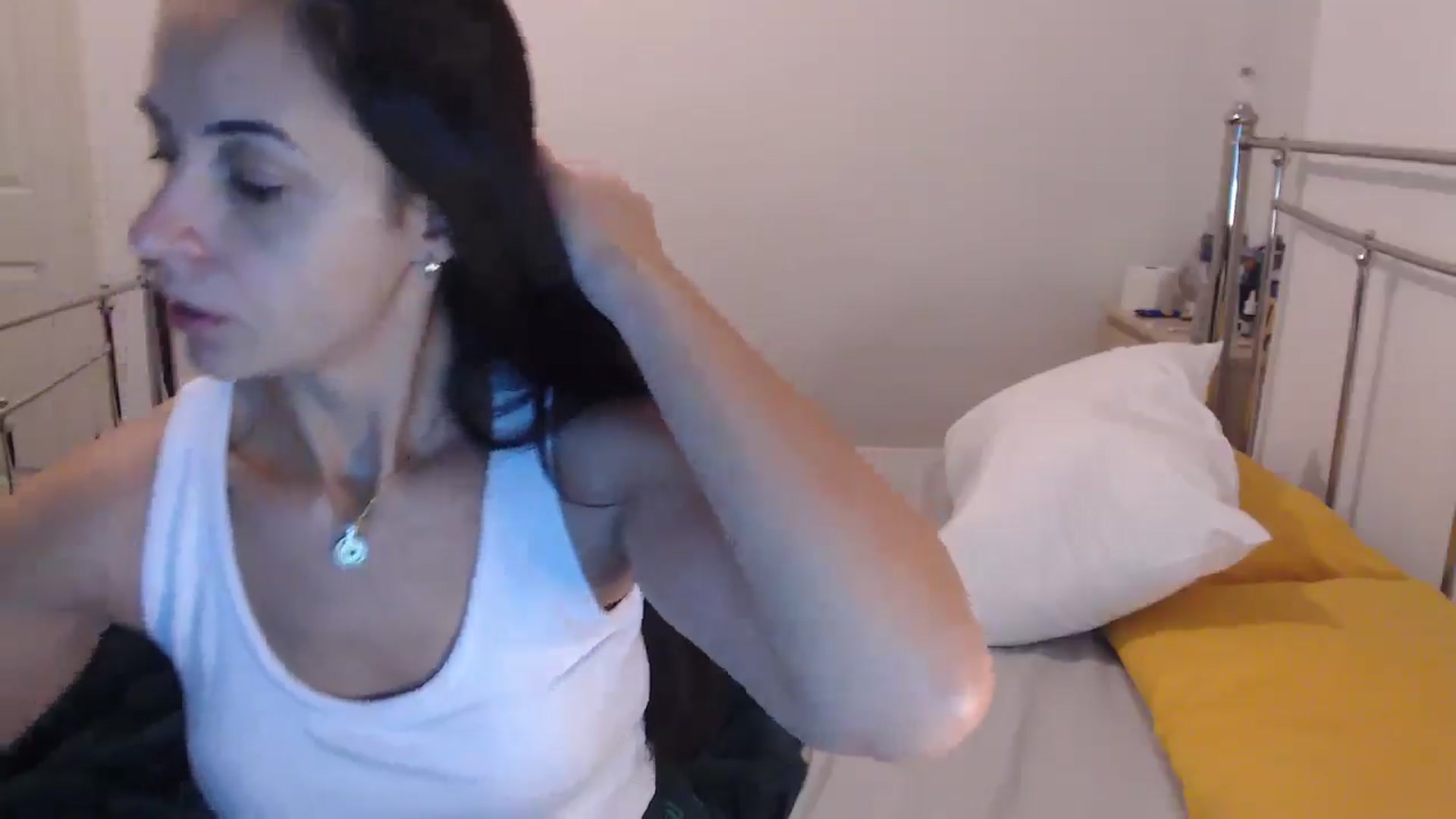 Gallery image thumbnail from KarlaOlivia's myfreecams stream on, 11/21/2024, 22:19 image 14 of 20