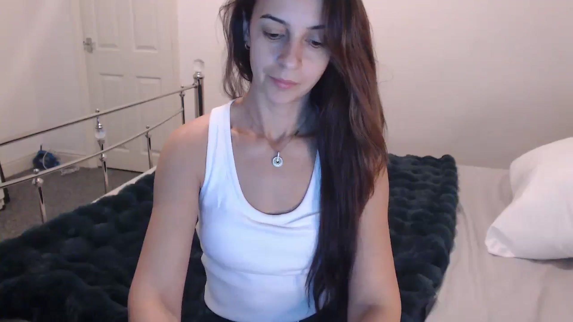 Gallery image thumbnail from KarlaOlivia's myfreecams stream on, 11/21/2024, 22:19 image 6 of 20