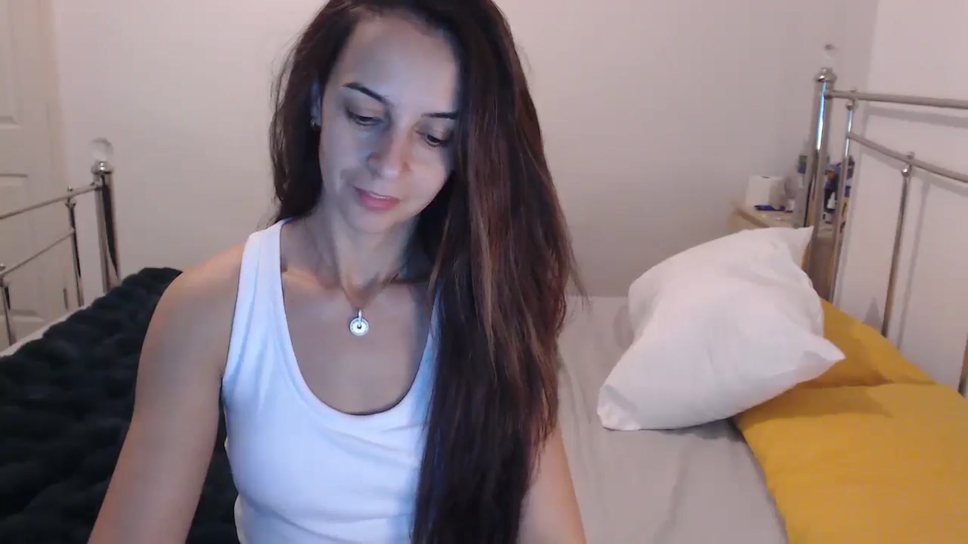 Gallery image thumbnail from KarlaOlivia's myfreecams stream on, 11/21/2024, 22:19 image 16 of 20