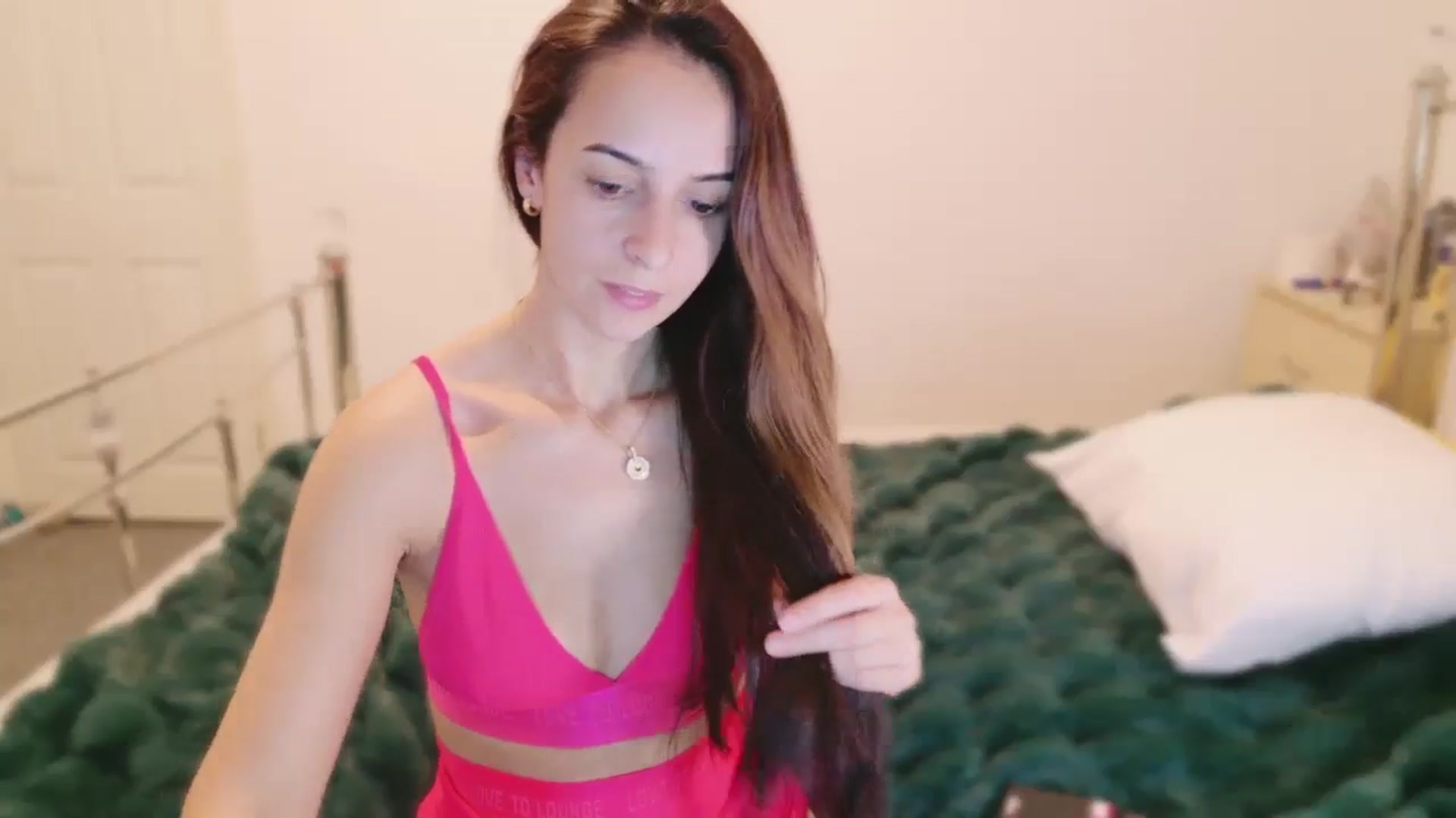 Gallery image thumbnail from KarlaOlivia's myfreecams stream on, 11/22/2024, 20:20 image 16 of 20