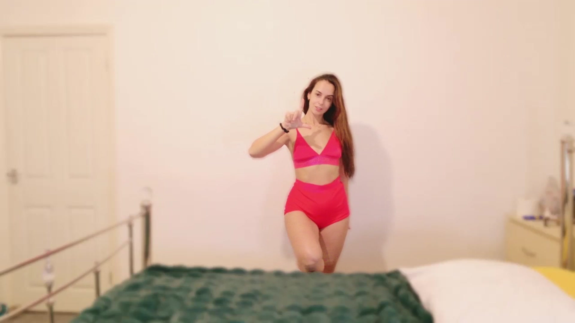 Gallery image thumbnail from KarlaOlivia's myfreecams stream on, 11/22/2024, 22:51 image 8 of 20